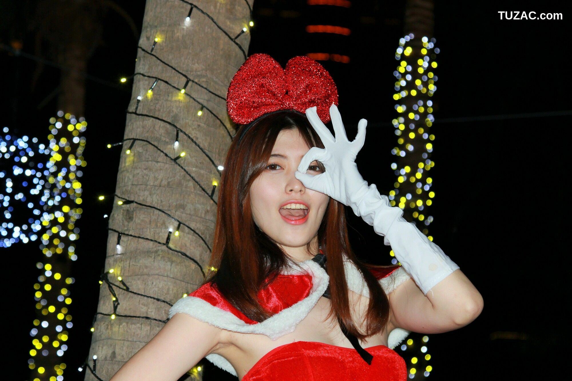 台湾正妹_ 黄品瑄《板橋耶誕城夜拍》 写真集[85P]