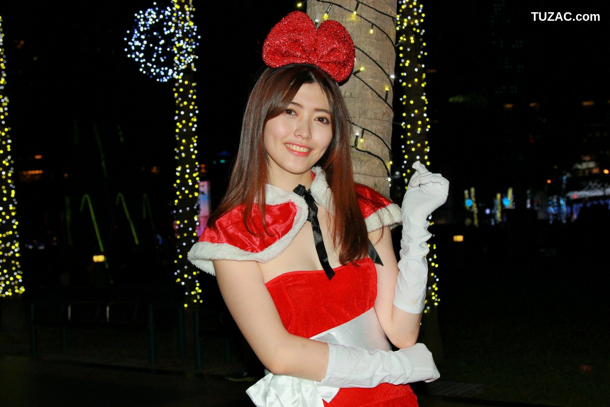 台湾正妹_ 黄品瑄《板橋耶誕城夜拍》 写真集[85P]