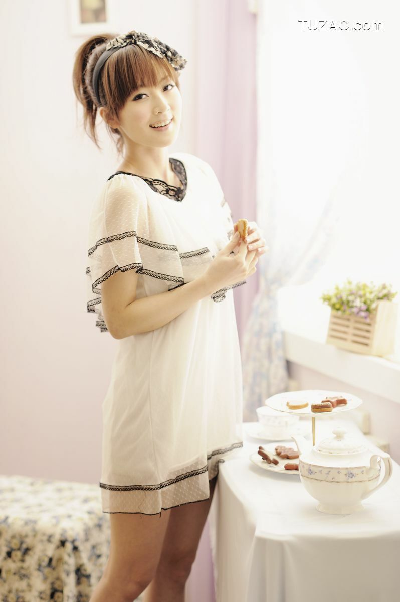 台湾正妹_Mikako/张允霏《琴棚棚拍》写真集