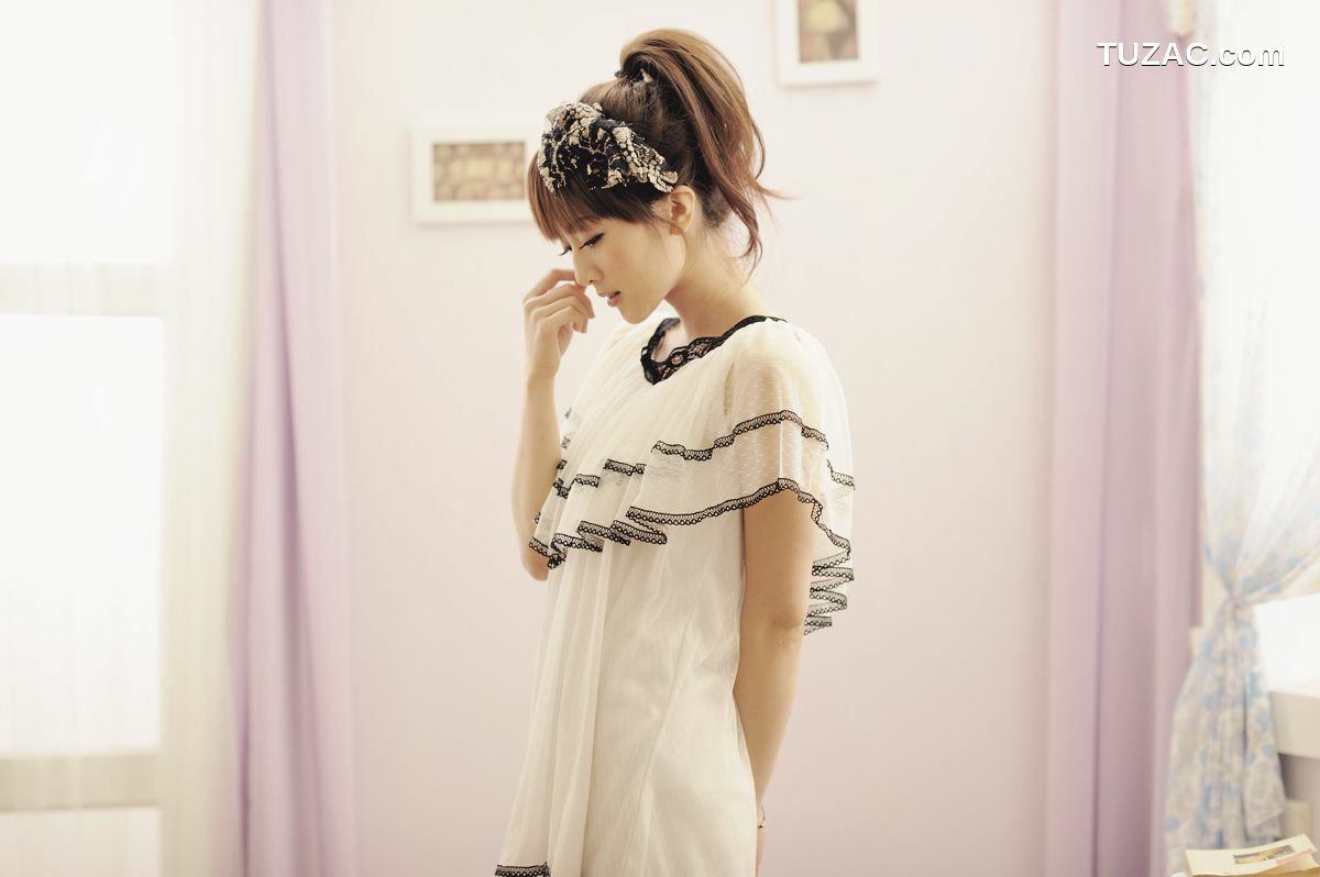 台湾正妹_Mikako/张允霏《琴棚棚拍》写真集