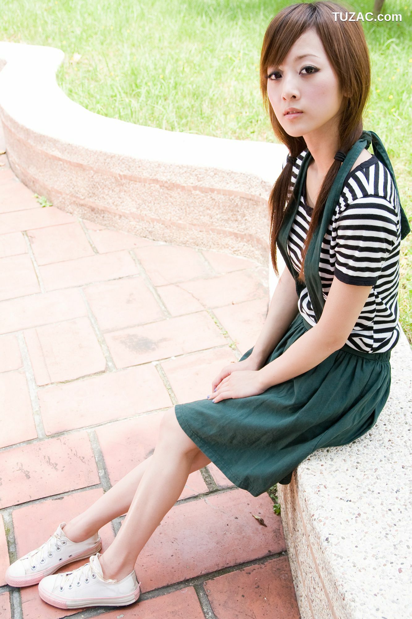 台湾正妹_Mikako/张凯洁《昨日世界》外拍写真集