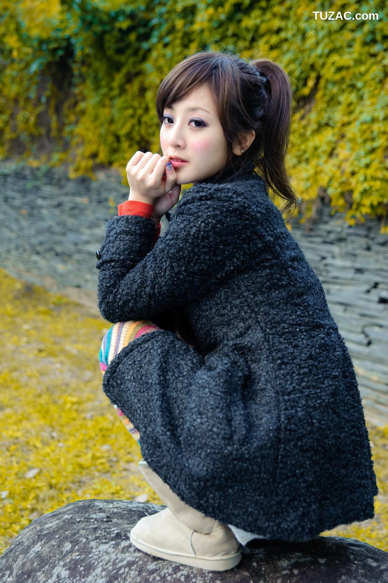 台湾正妹_Mikako/果子MM《雙溪公園+原住民公園外拍》第II部 写真集