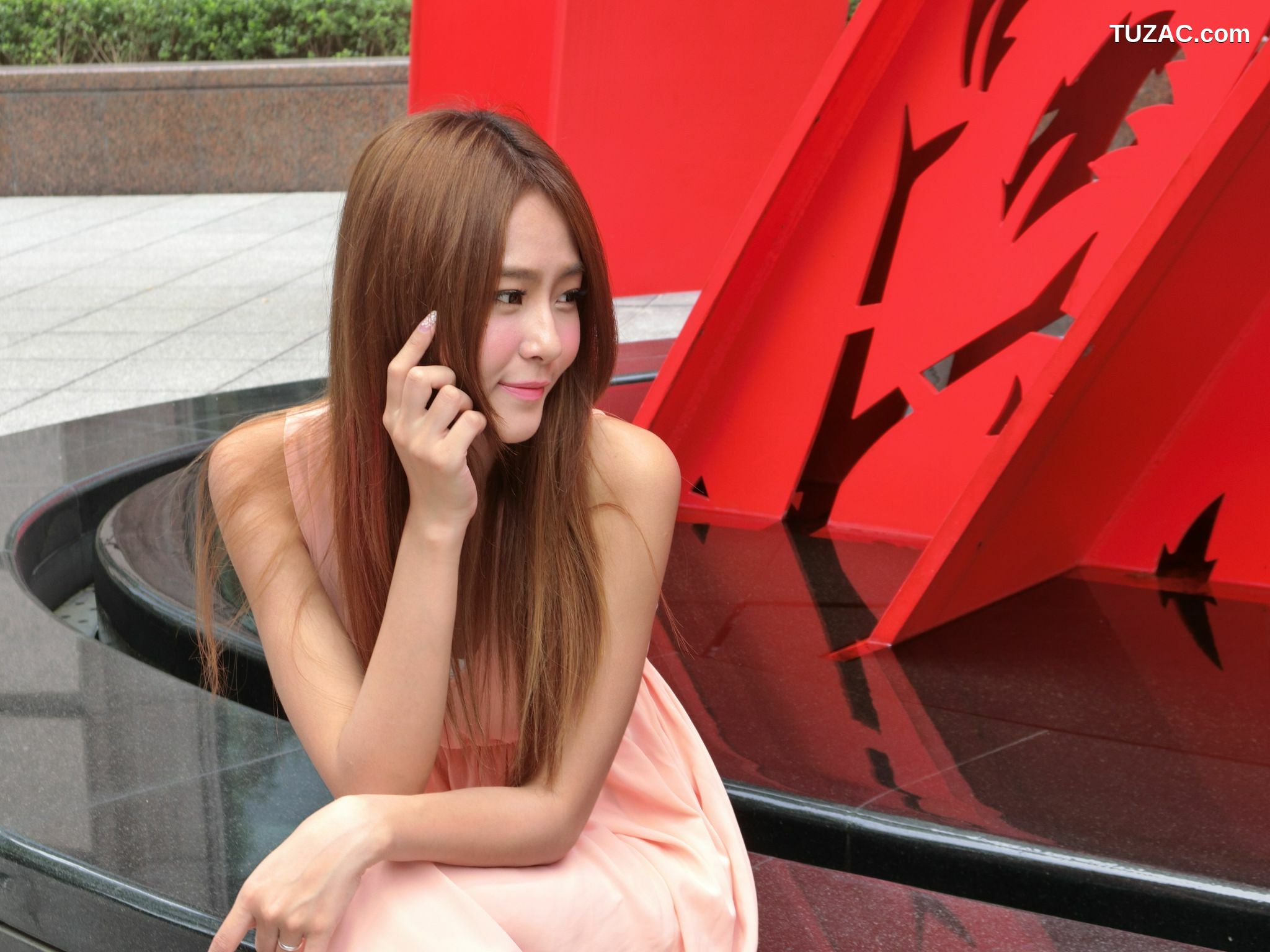 台湾正妹_台湾模特winnie小雪《信義商圈街拍》BEAUTYLEG番外篇 写真集