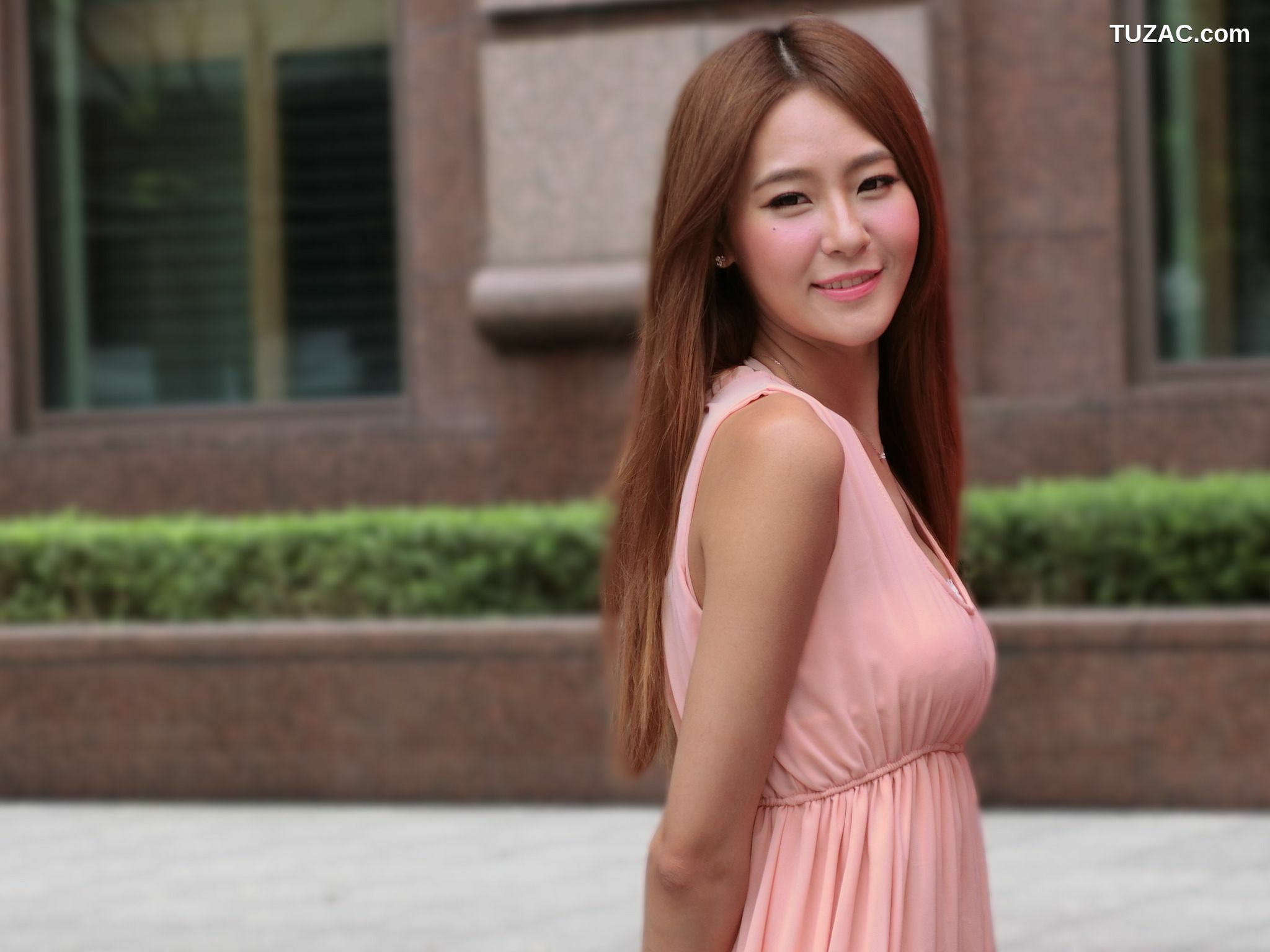 台湾正妹_台湾模特winnie小雪《信義商圈街拍》BEAUTYLEG番外篇 写真集