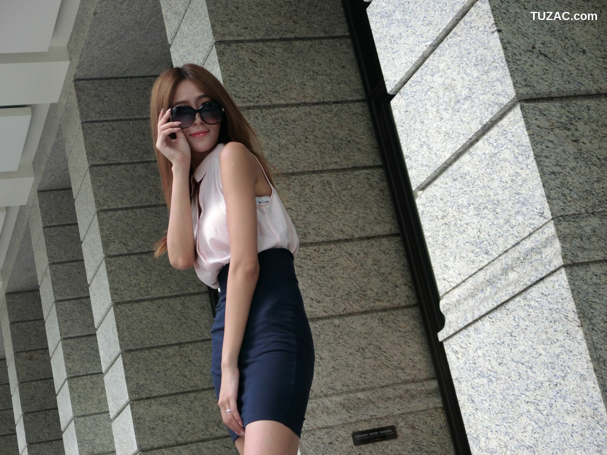台湾正妹_台湾模特winnie小雪《信義商圈街拍》BEAUTYLEG番外篇 写真集
