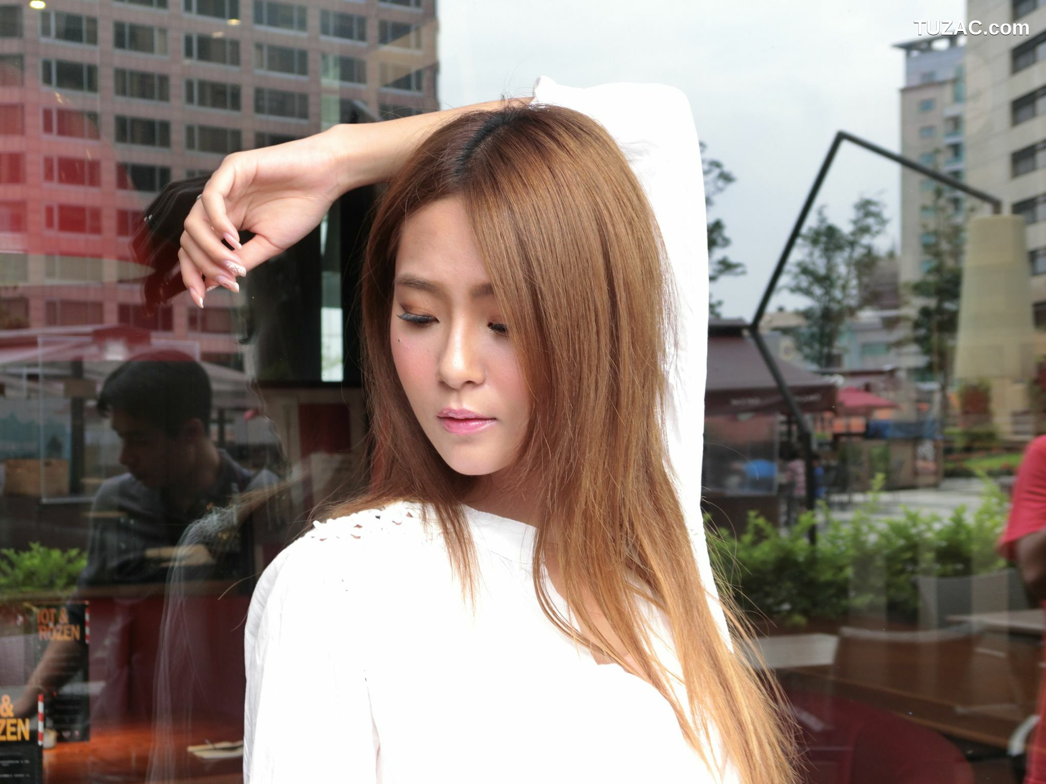 台湾正妹_台湾模特winnie小雪《信義商圈街拍》BEAUTYLEG番外篇 写真集