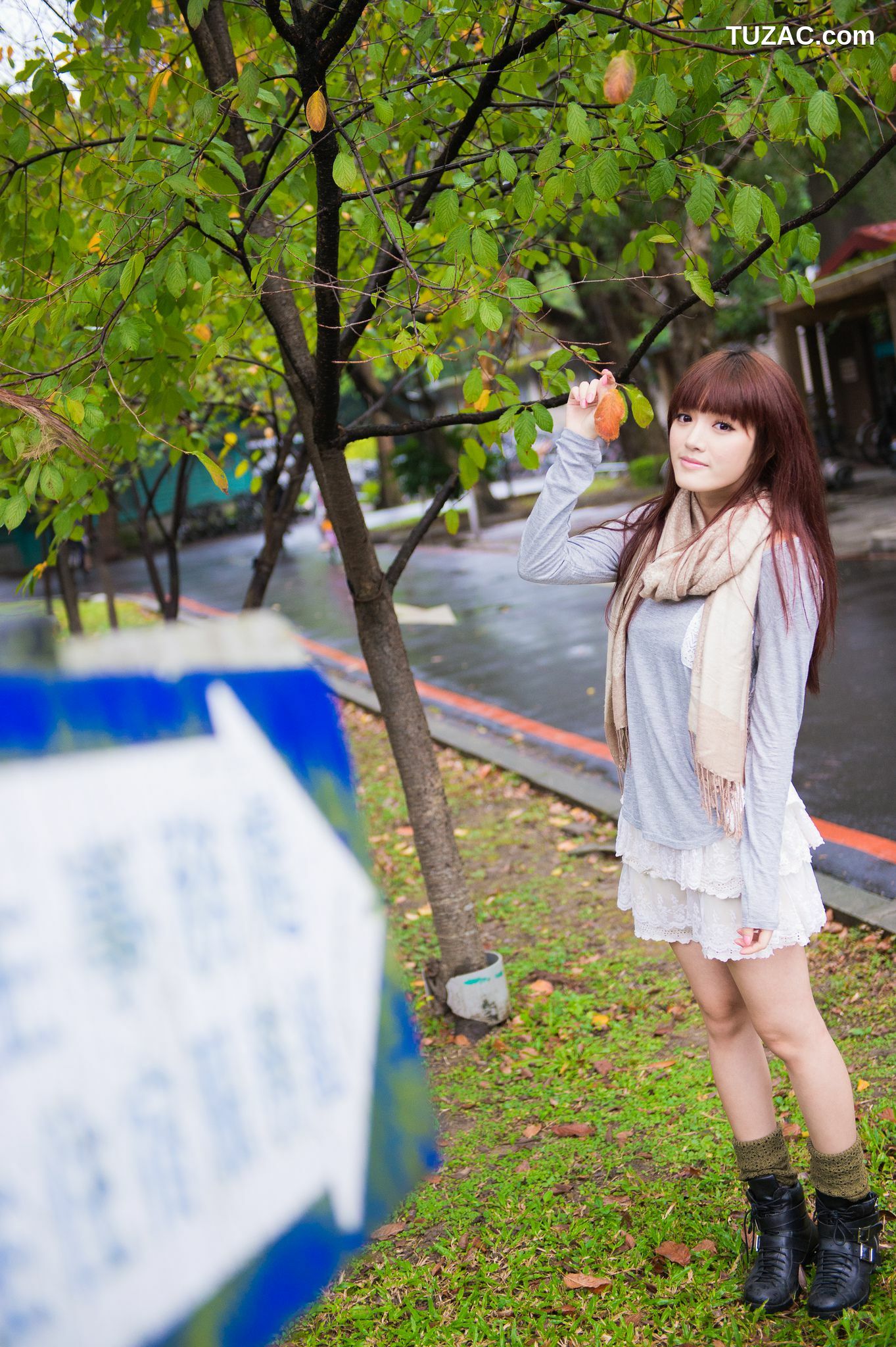 台湾正妹_台湾模特林岗怡Didy《小清新3组连衣裙》写真合集