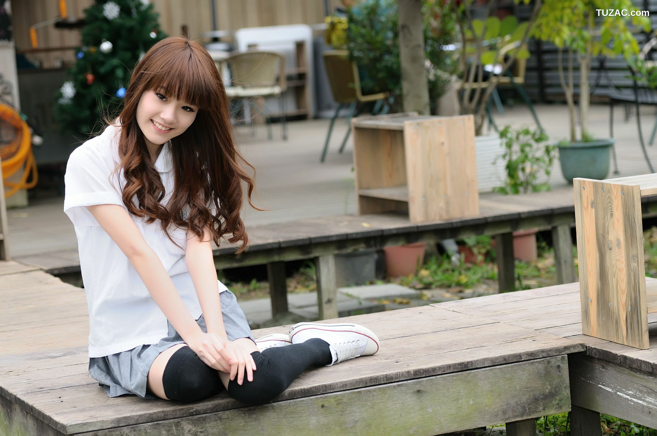 台湾正妹_台湾正妹Aries《清新甜美校服少女》写真集