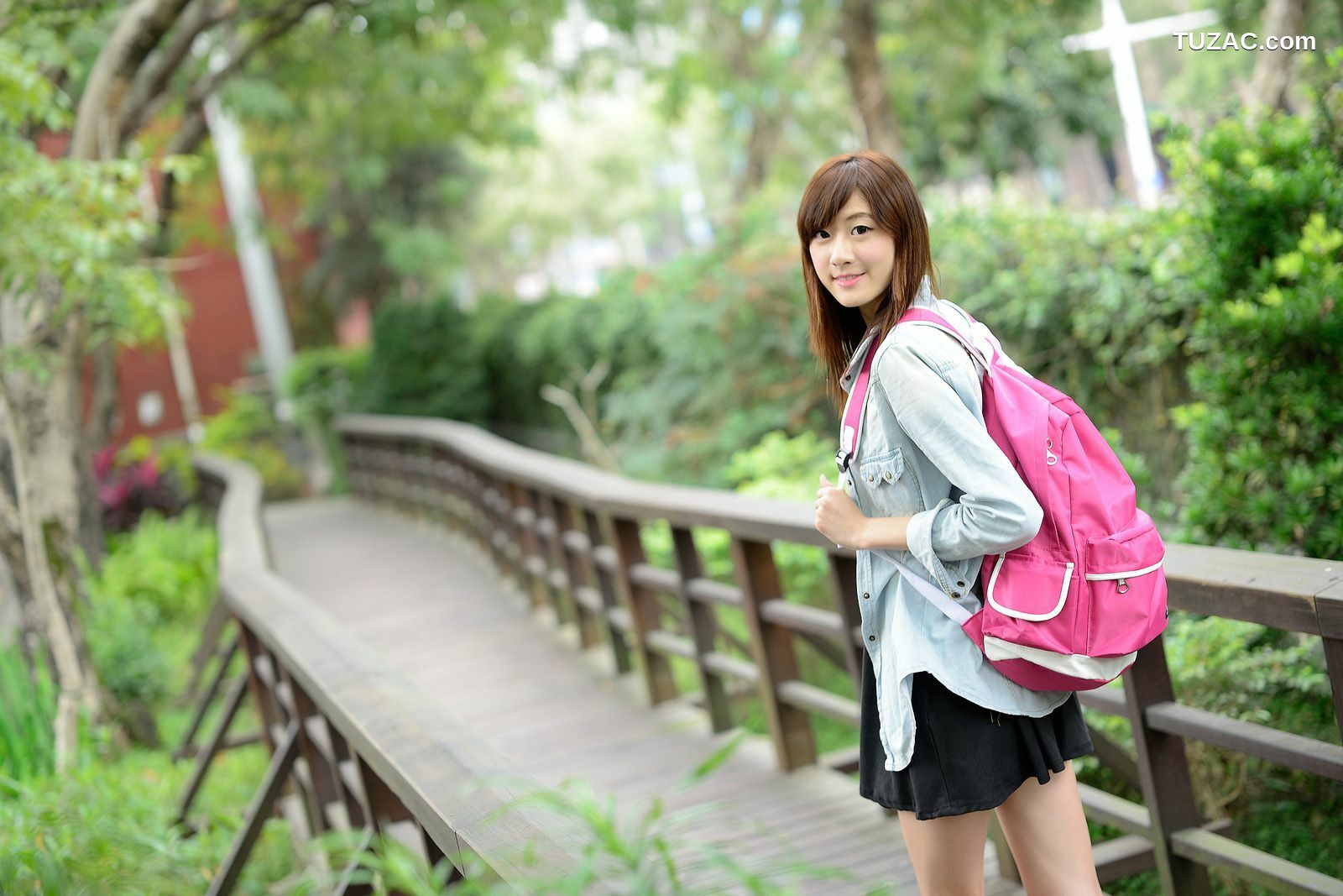 台湾正妹_台湾美女林茉晶/Queena《学妹时代》写真集
