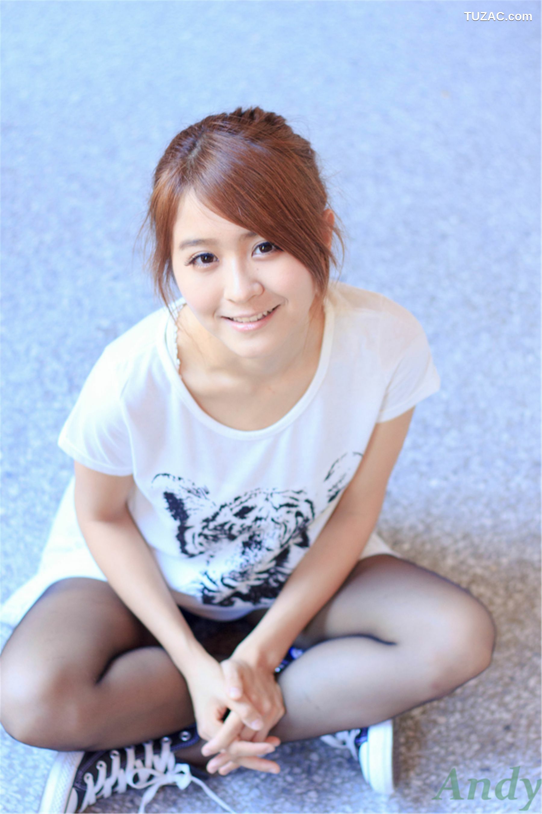 台湾正妹_台湾美女模特圈圈/郭燕陵《校园时光》写真集