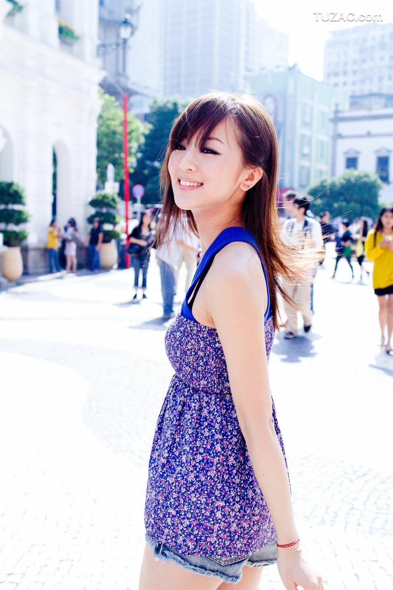 台湾正妹_张凯洁/Mikako《港澳之旅》之街拍系列 写真集