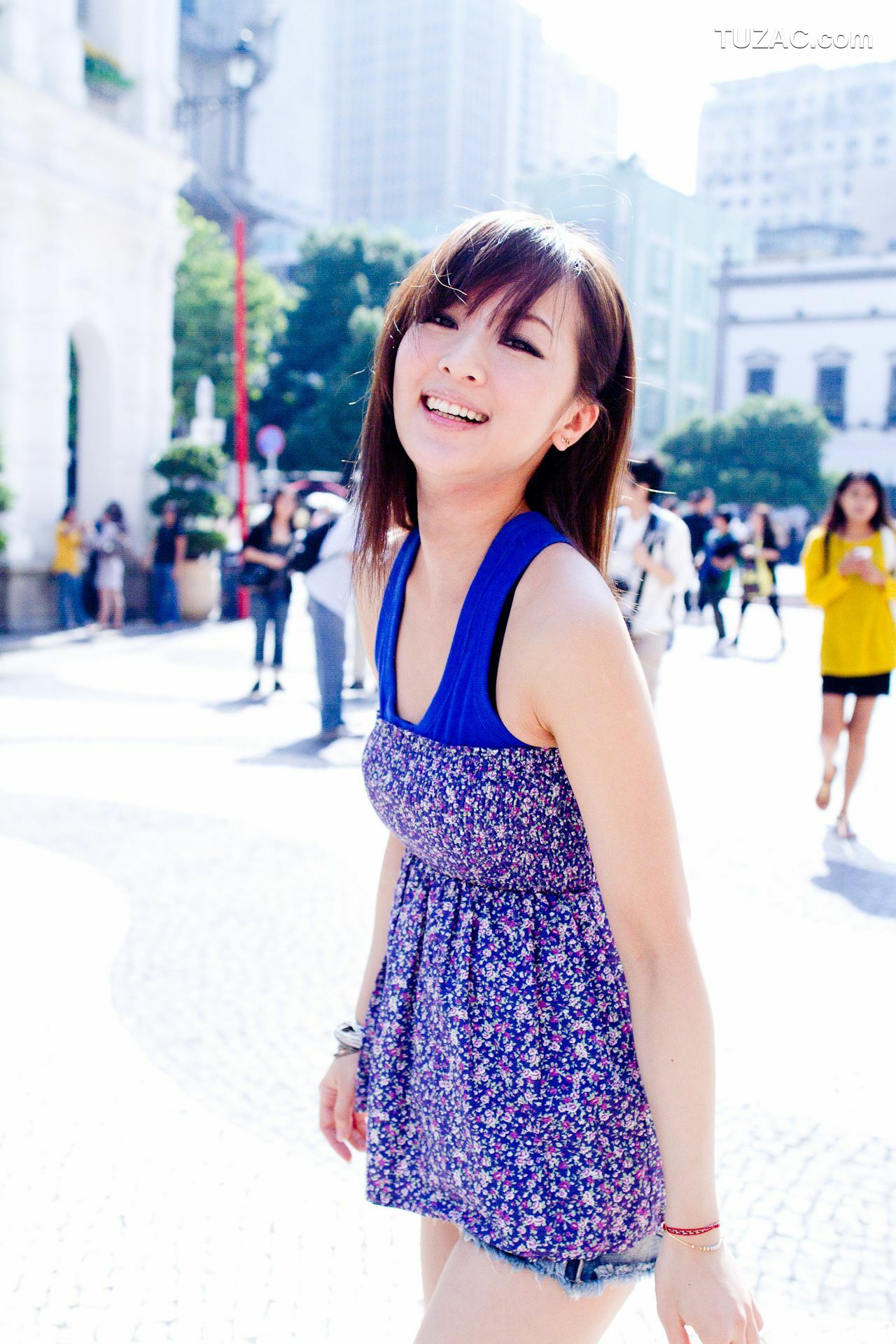 台湾正妹_张凯洁/Mikako《港澳之旅》之街拍系列 写真集