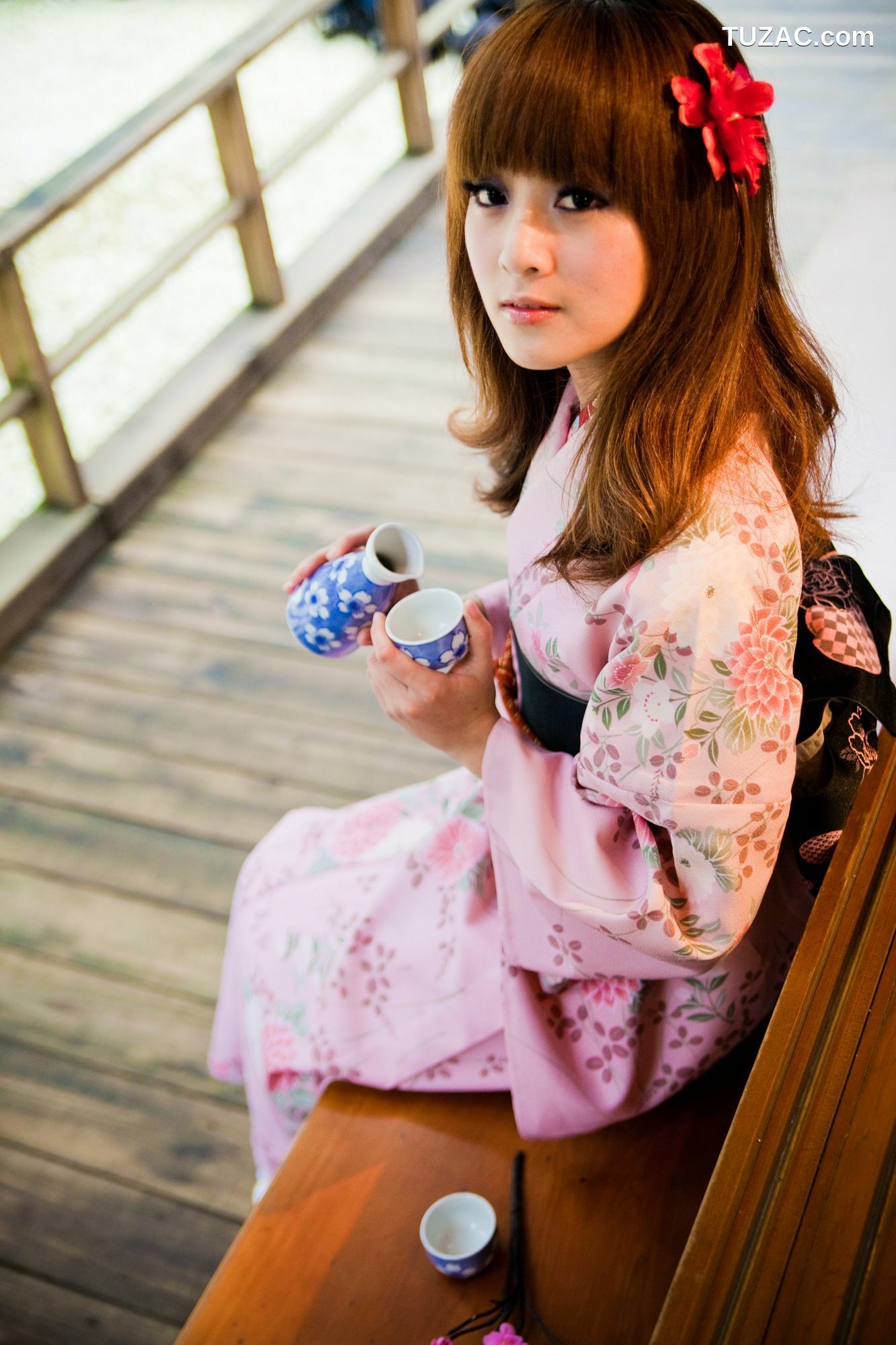 台湾正妹_果子、小品、兔兔(品果兔)《宜蘭和服遊拍》写真集