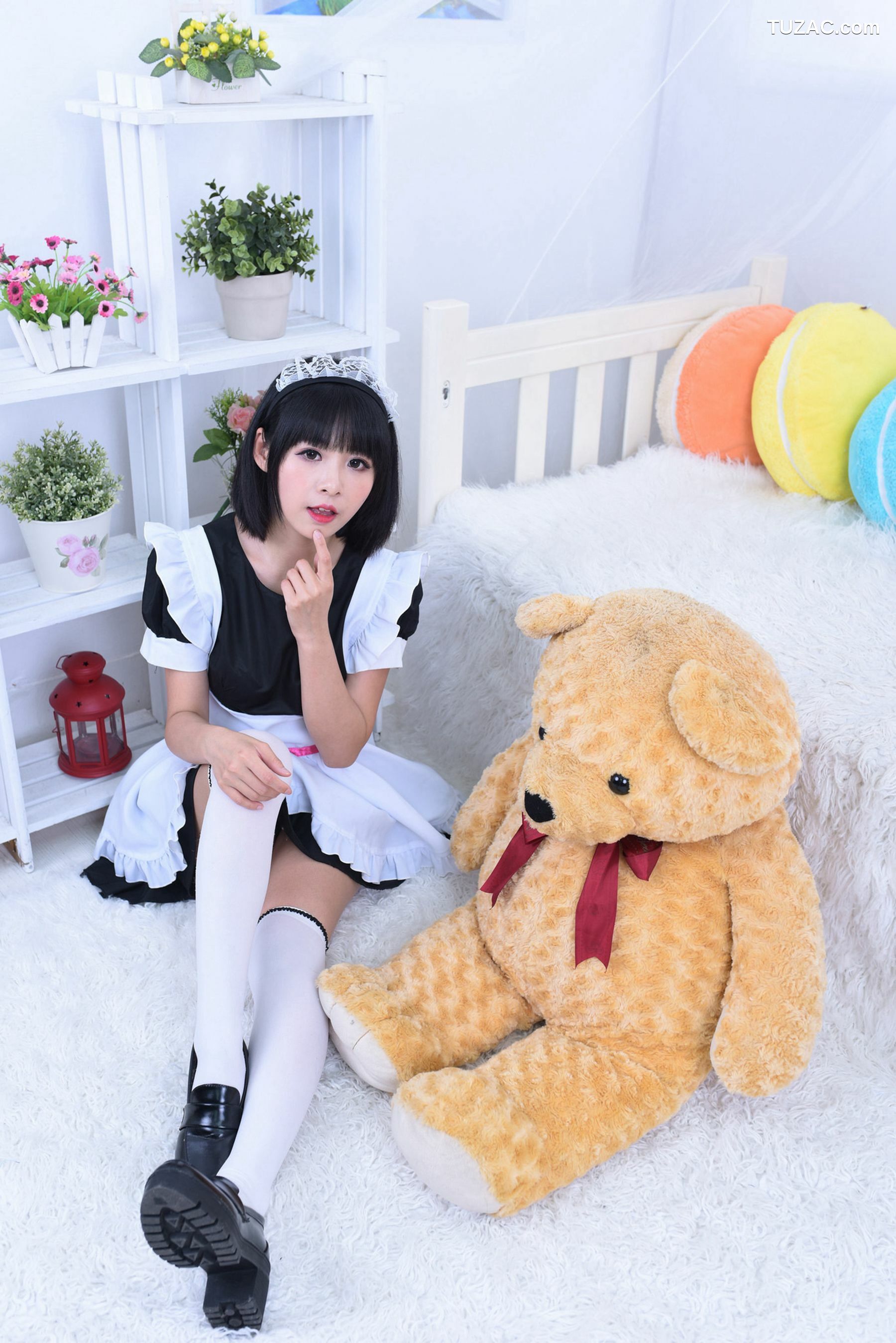 台湾正妹_海琳《护士与女仆》 写真集[40P]