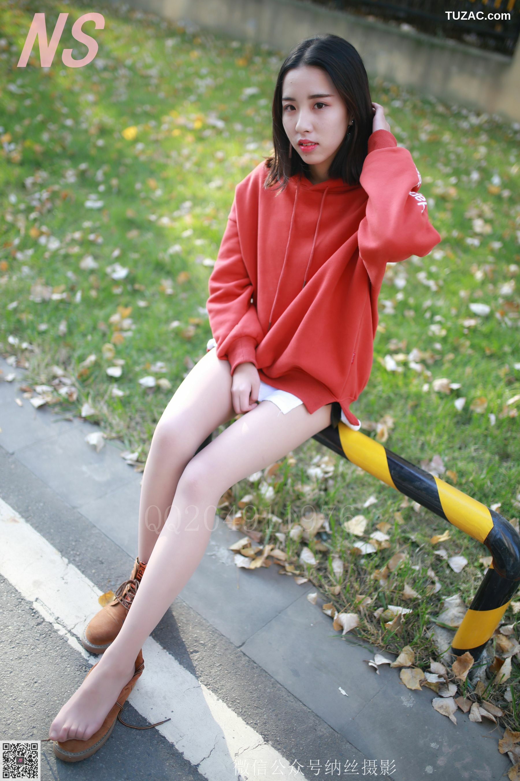 纳丝摄影_乔乔《红色卫衣》 NO.116 写真集[53P]