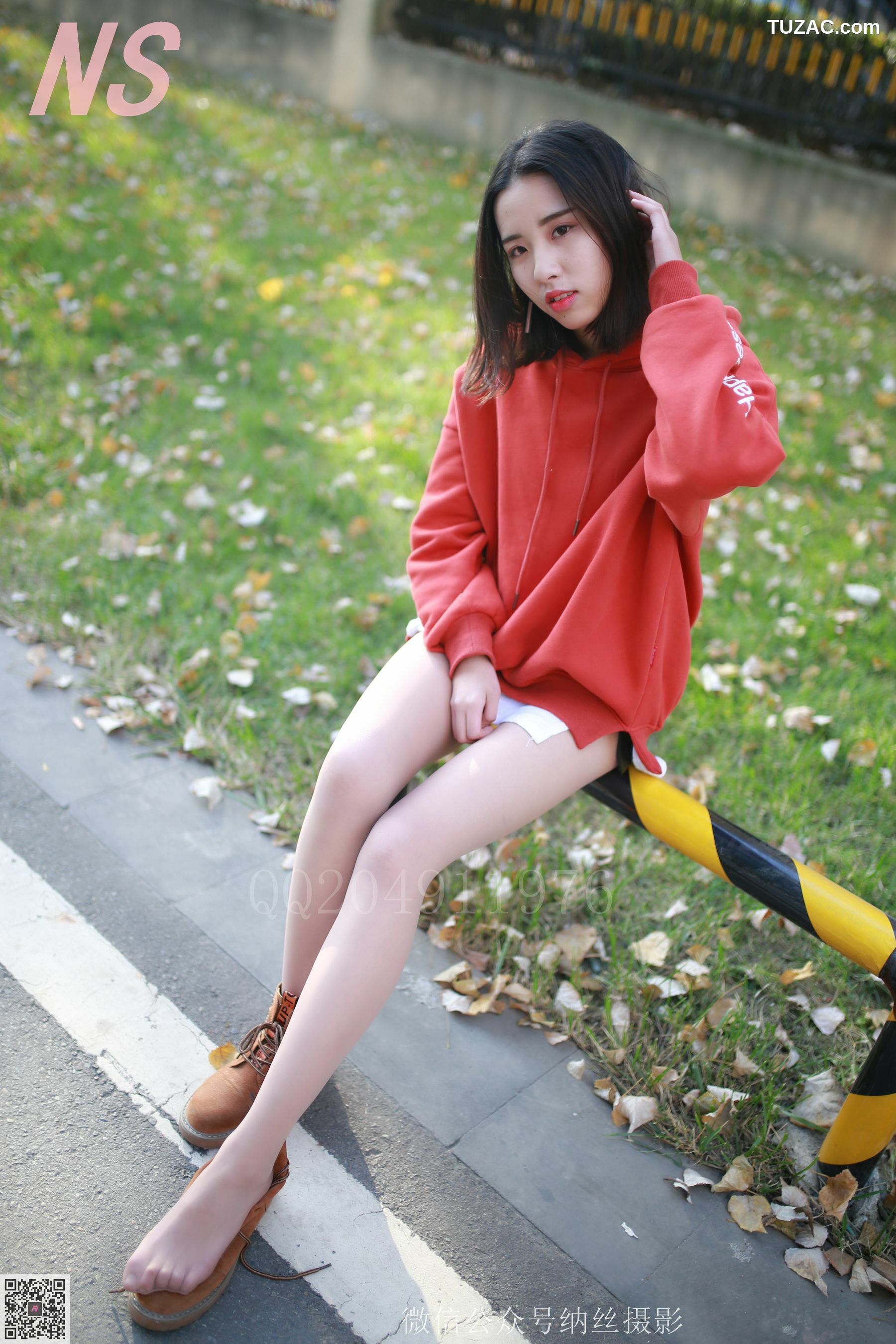 纳丝摄影_乔乔《红色卫衣》 NO.116 写真集[53P]