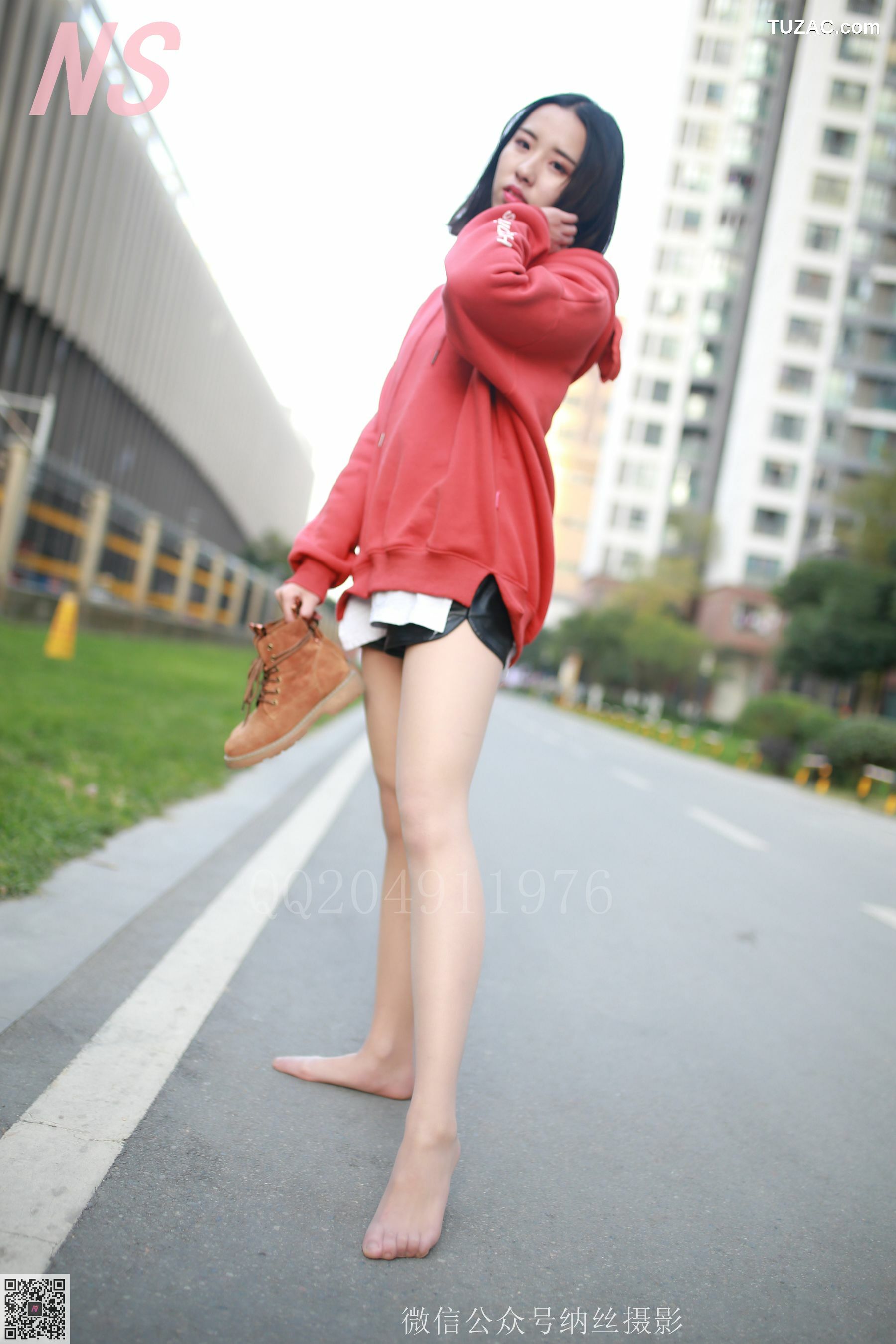 纳丝摄影_乔乔《红色卫衣》 NO.116 写真集[53P]