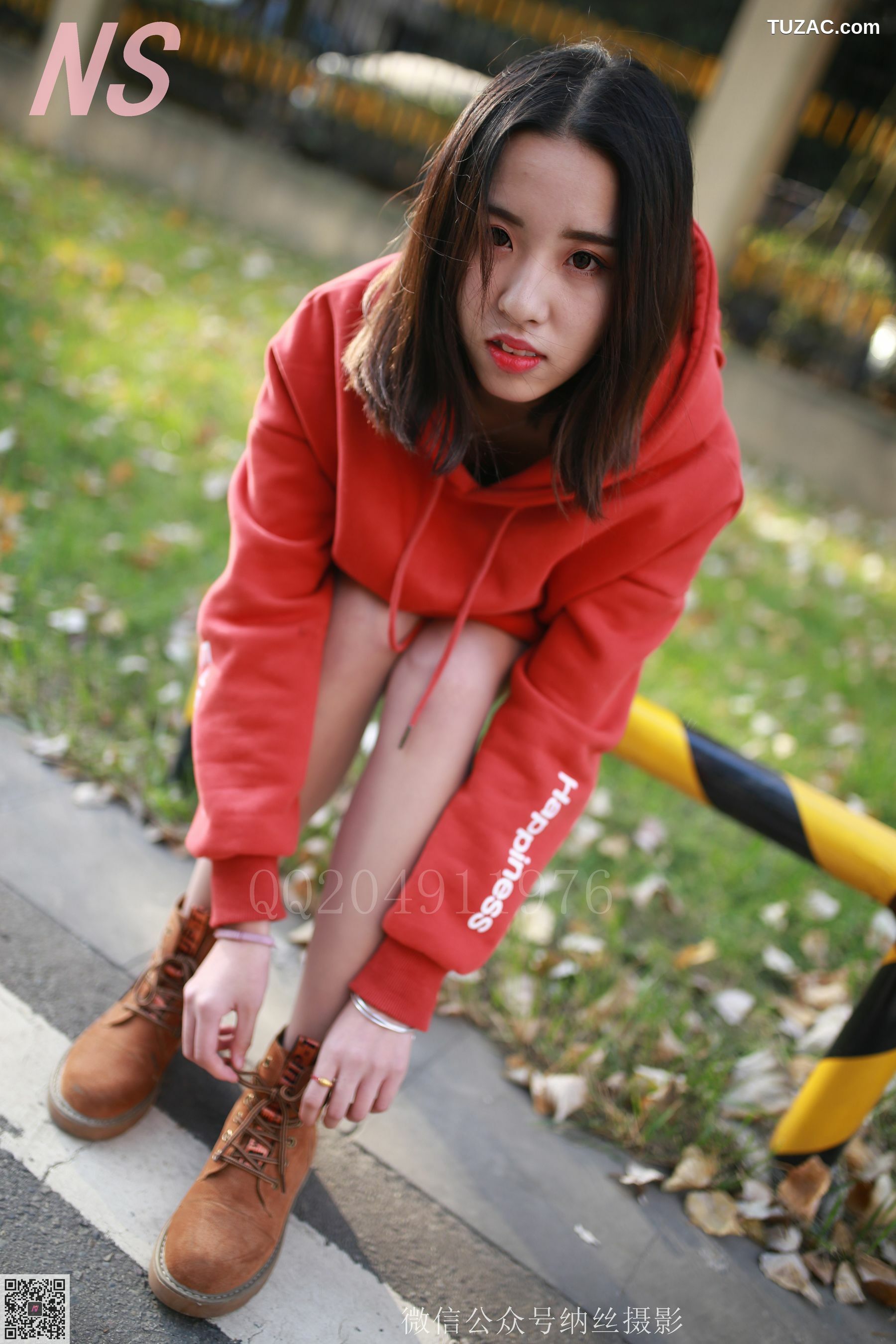 纳丝摄影_乔乔《红色卫衣》 NO.116 写真集[53P]