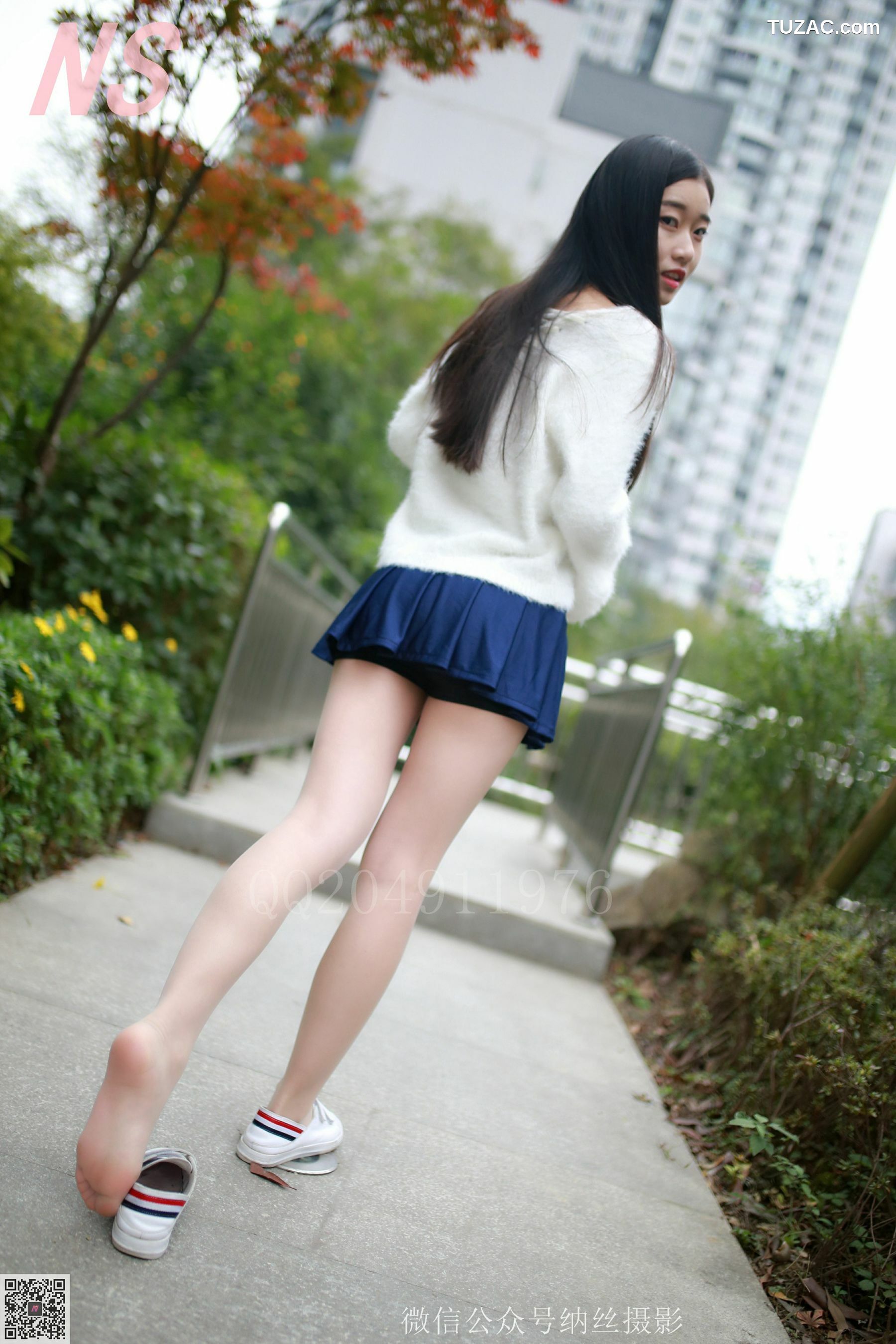 纳丝摄影_珊珊《超短裙美腿肉丝》 NO.097 写真集[94P]