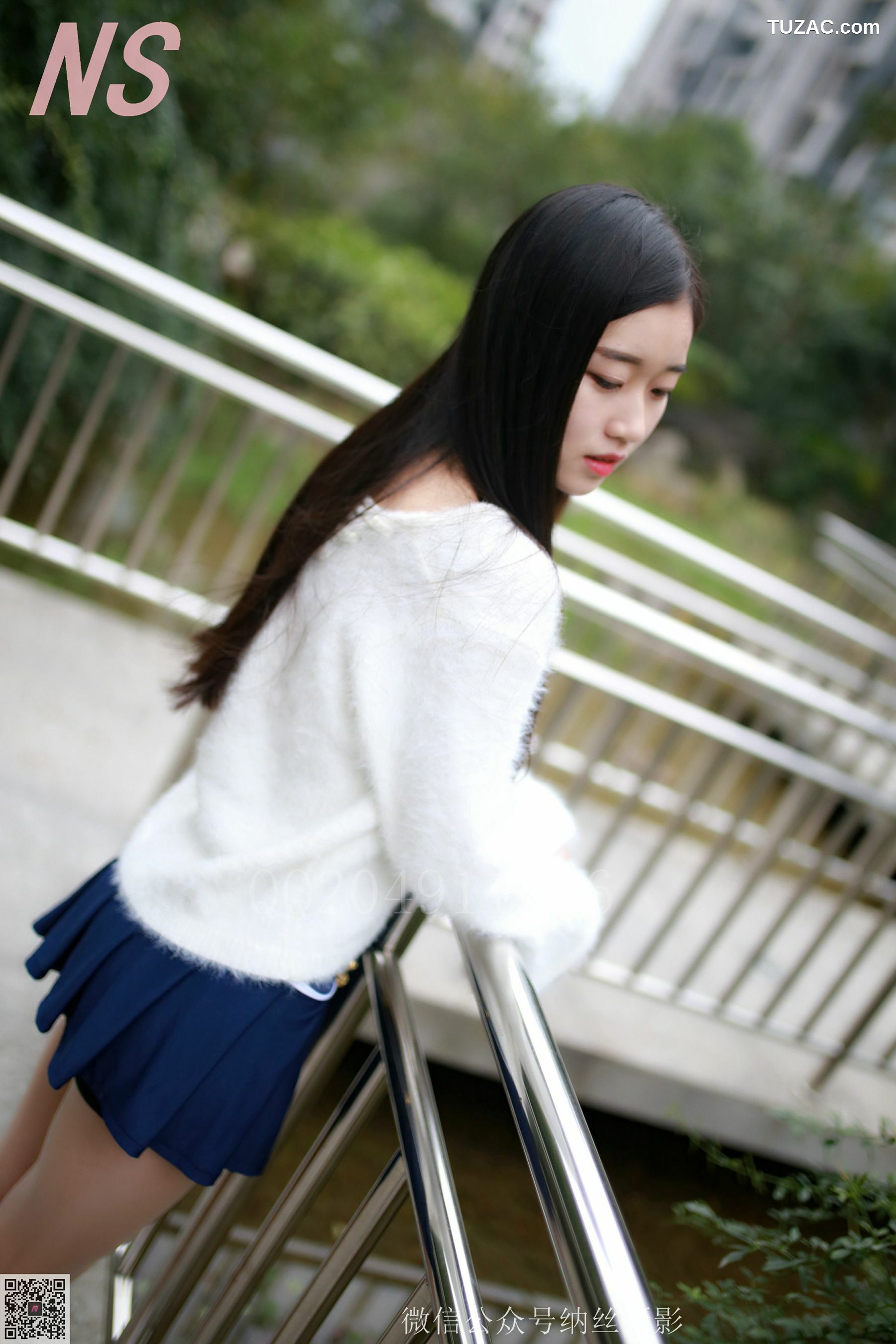 纳丝摄影_珊珊《超短裙美腿肉丝》 NO.097 写真集[94P]