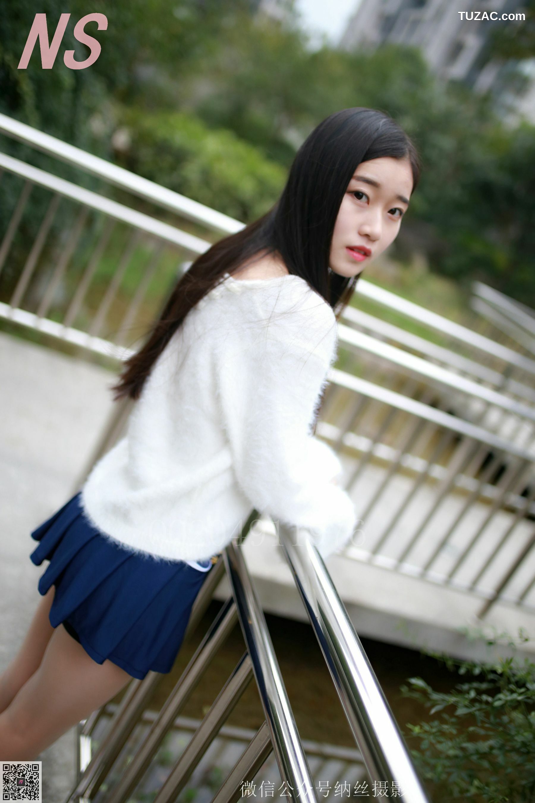 纳丝摄影_珊珊《超短裙美腿肉丝》 NO.097 写真集[94P]