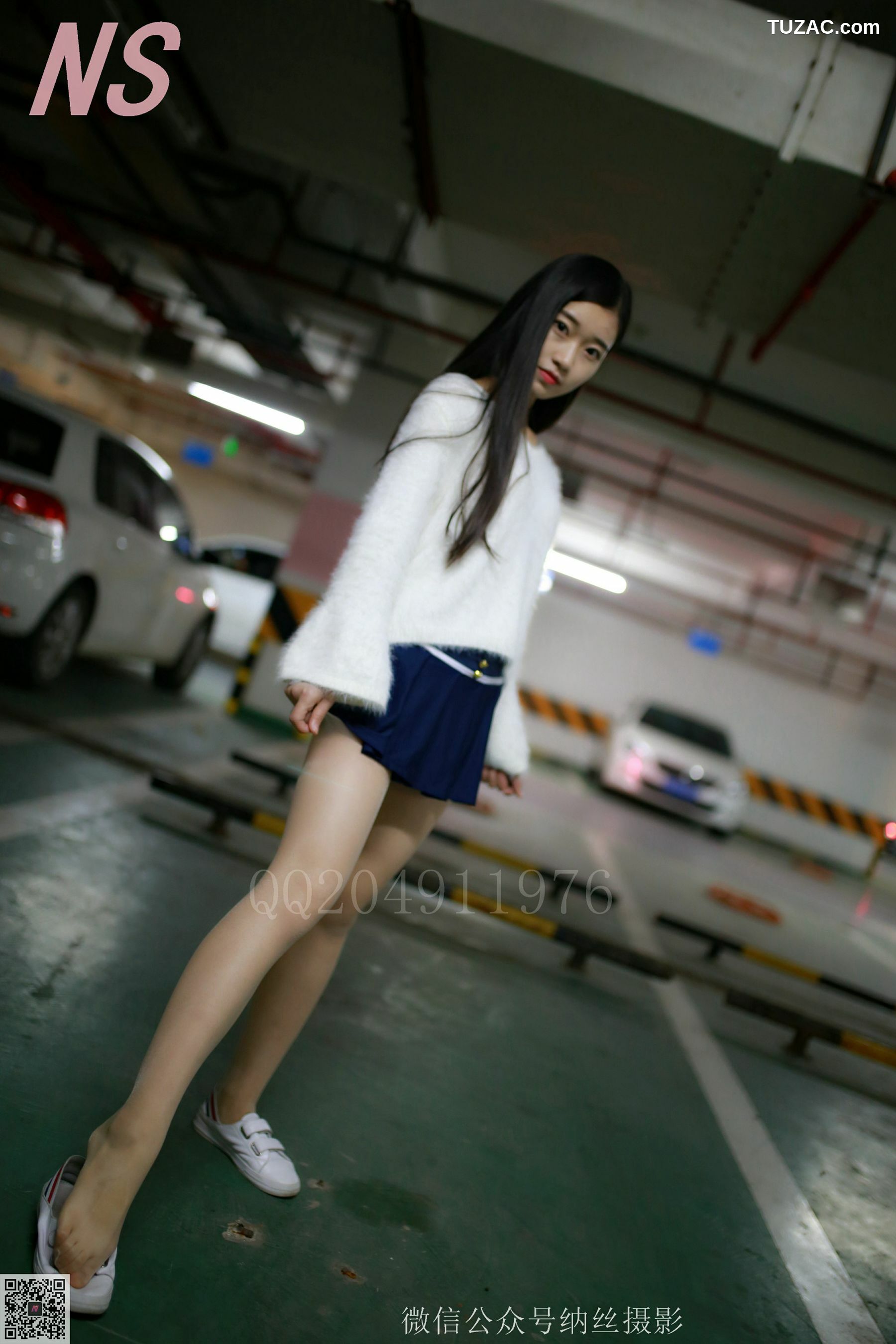 纳丝摄影_珊珊《超短裙美腿肉丝》 NO.097 写真集[94P]