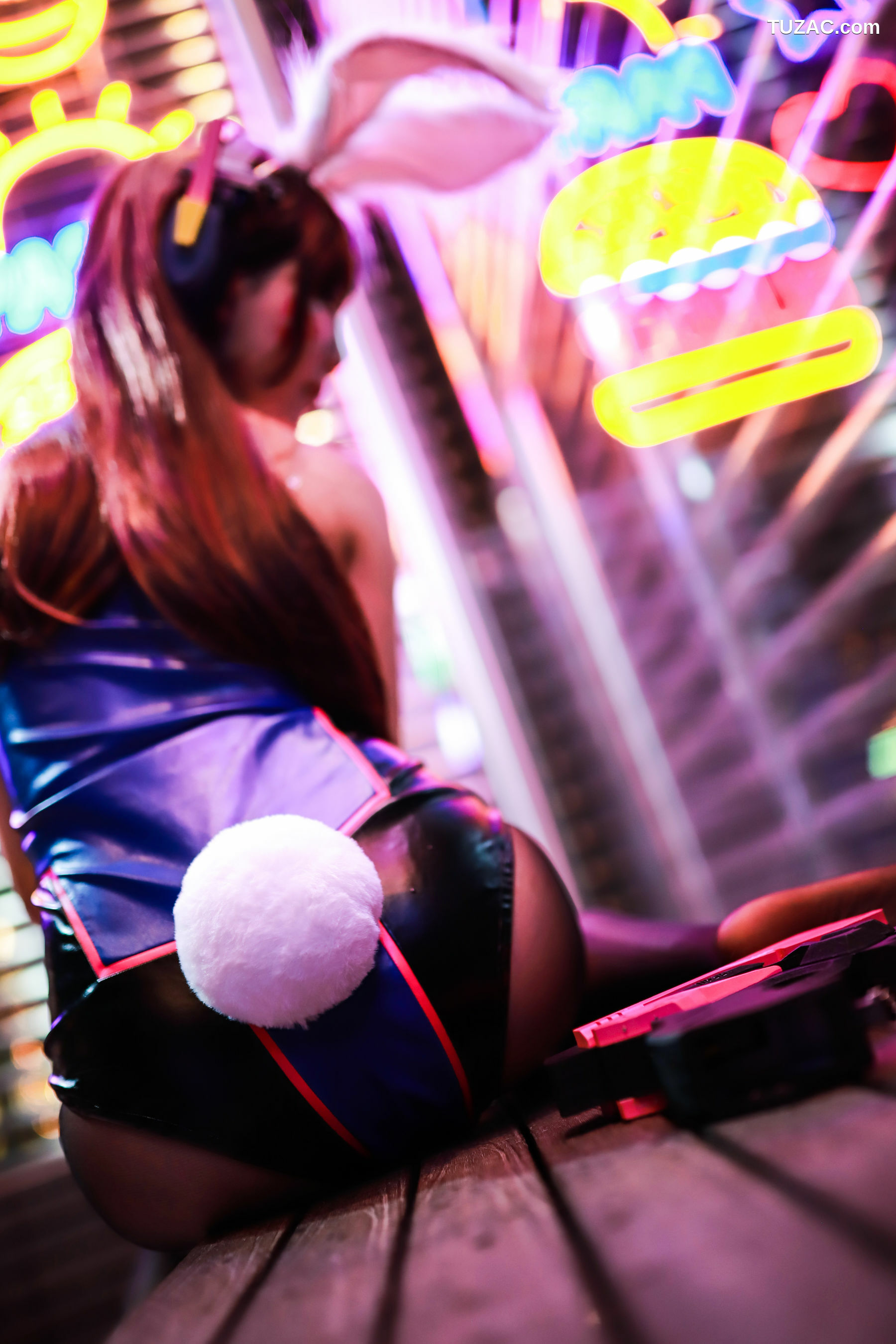 网络美女_ 抖娘-利世 - DVA[30P]