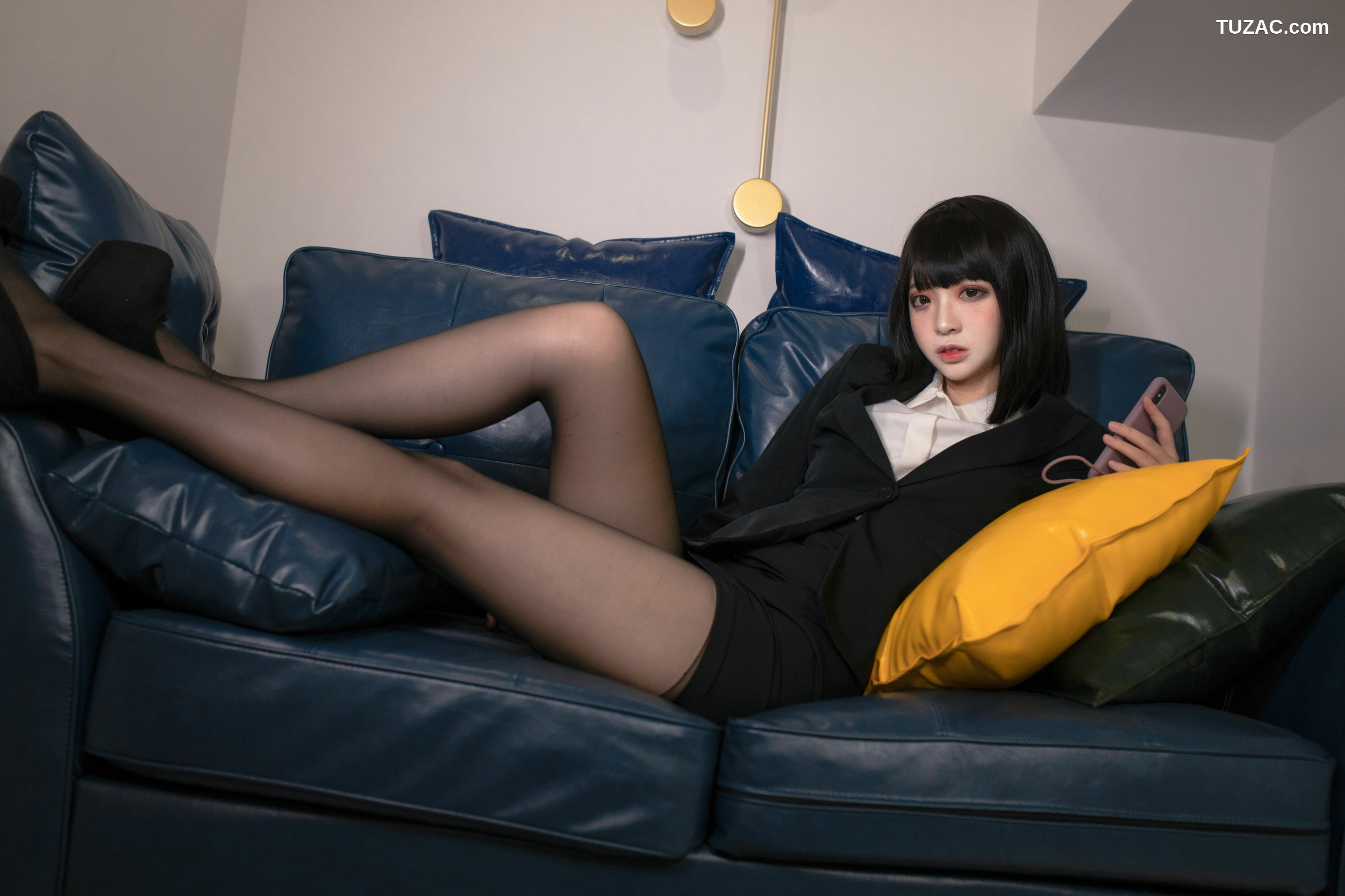 网络美女_ 疯猫ss - OL真爱之制服OL[30P]