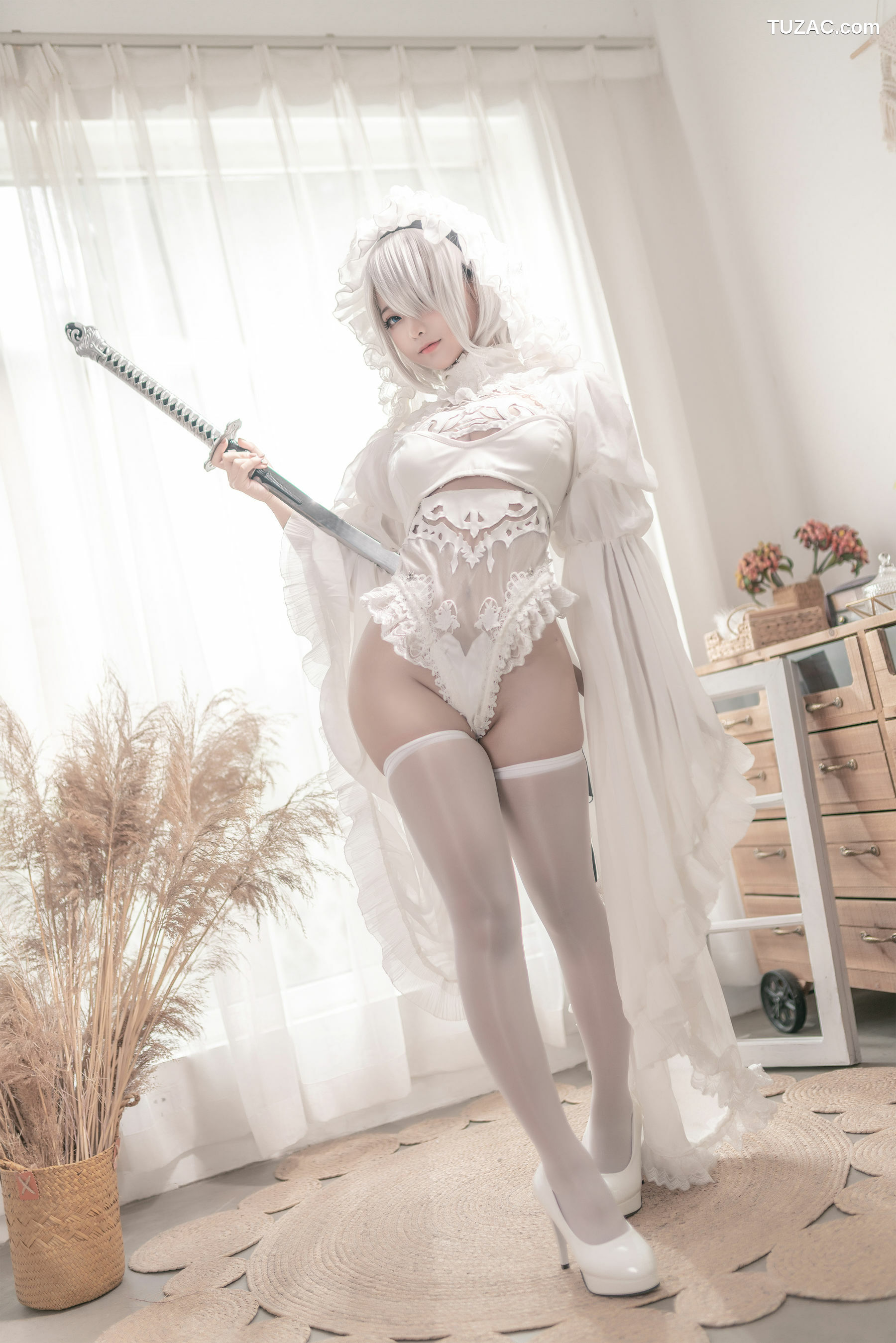 网络美女_ 蠢沫沫 - 尼尔纪元 白花嫁 写真套图[20P]