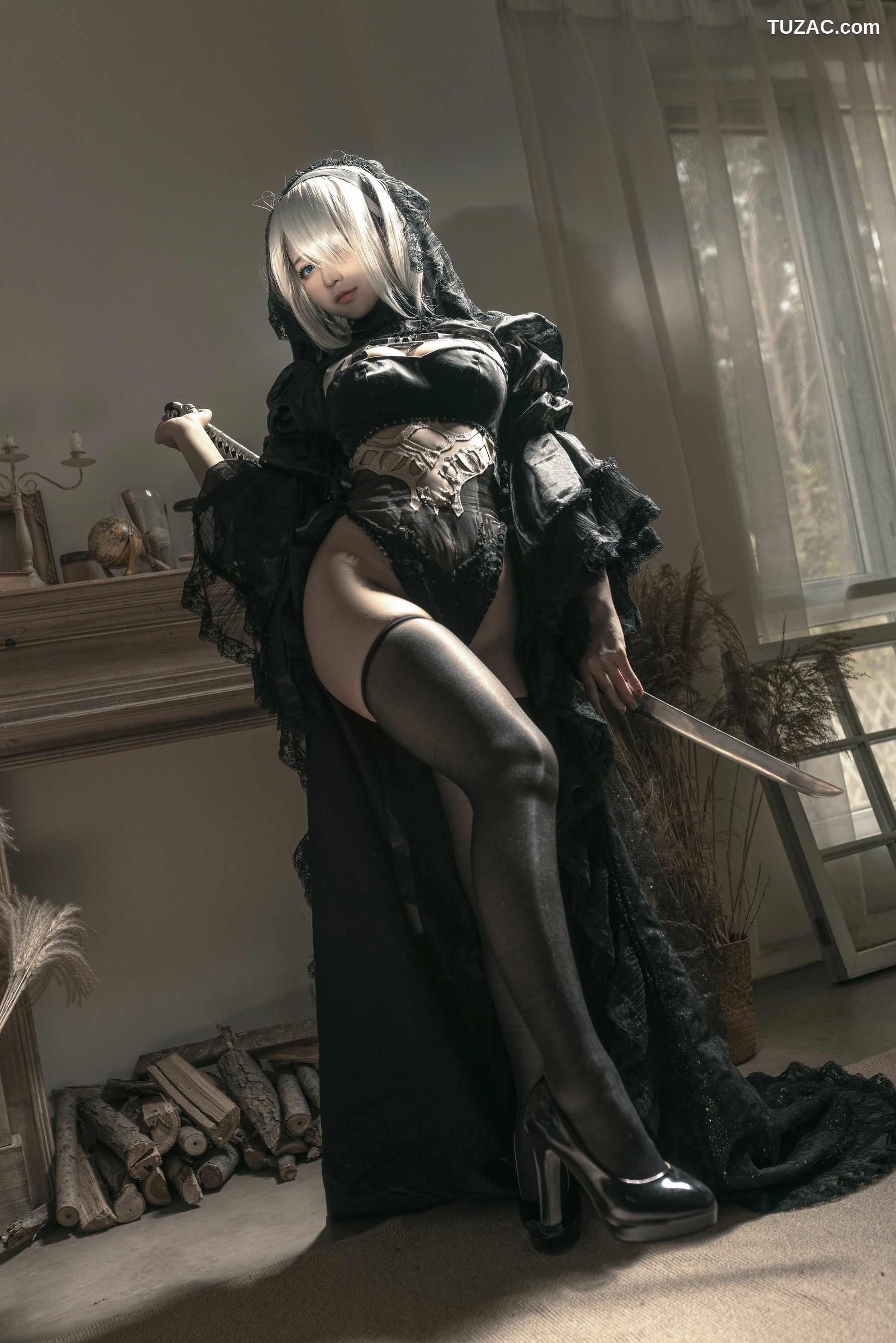 网络美女_ 蠢沫沫 - 尼尔纪元 黑花嫁 写真套图[20P]