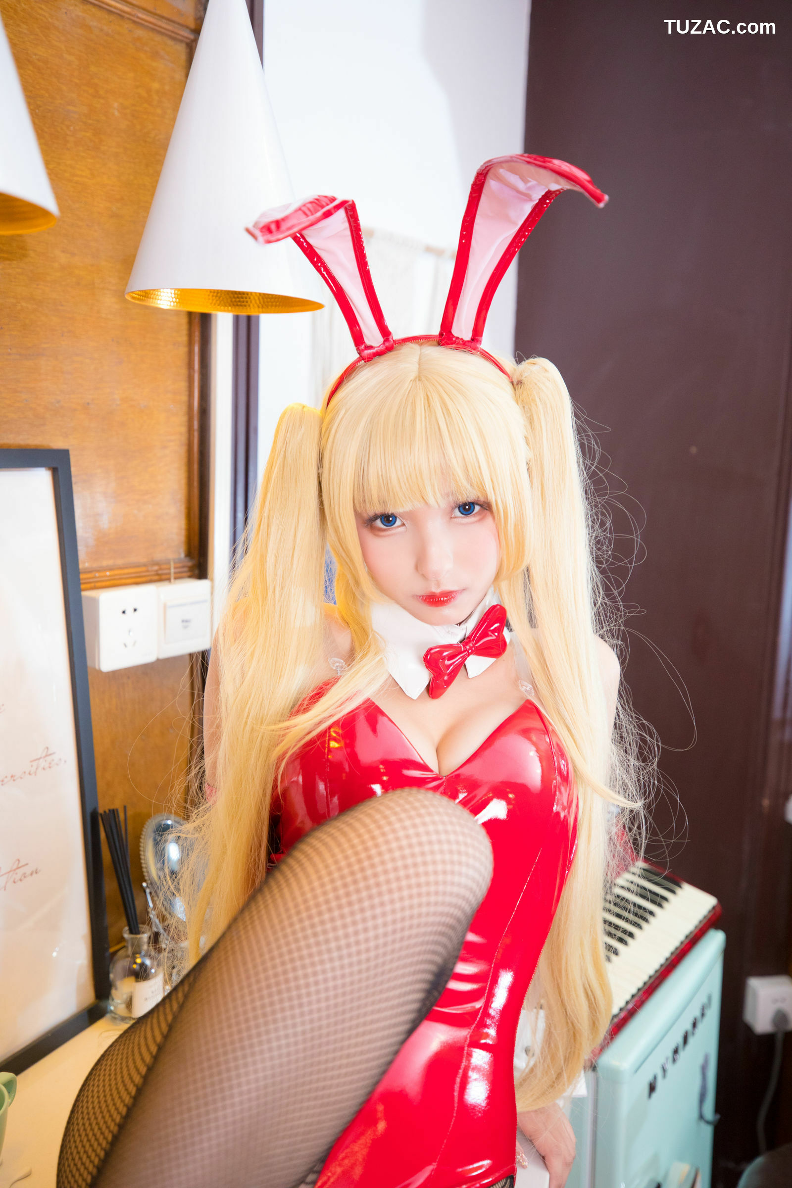 网络美女_COSER美少女神楽坂真冬《恋人以上》  写真集[150P]