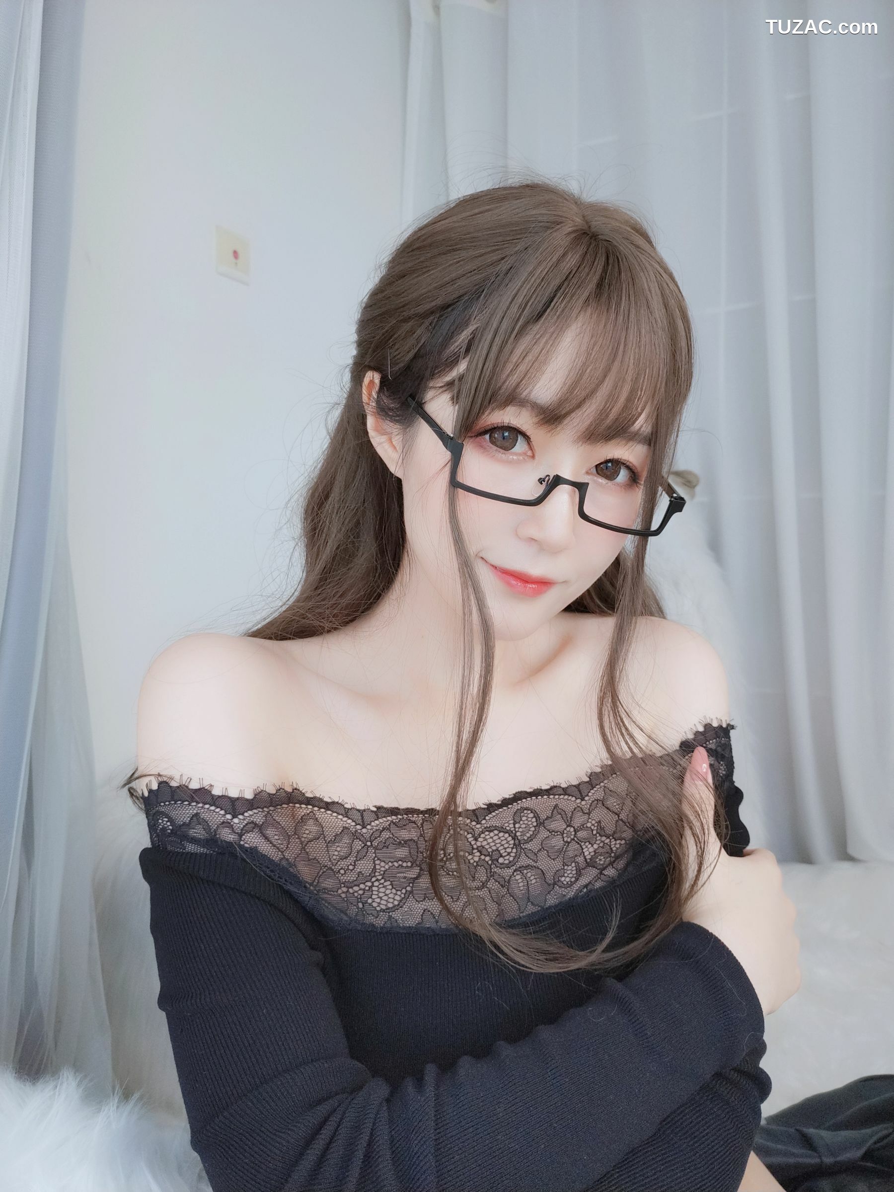 网络美女_Coser小姐姐白银81 - 黑西服