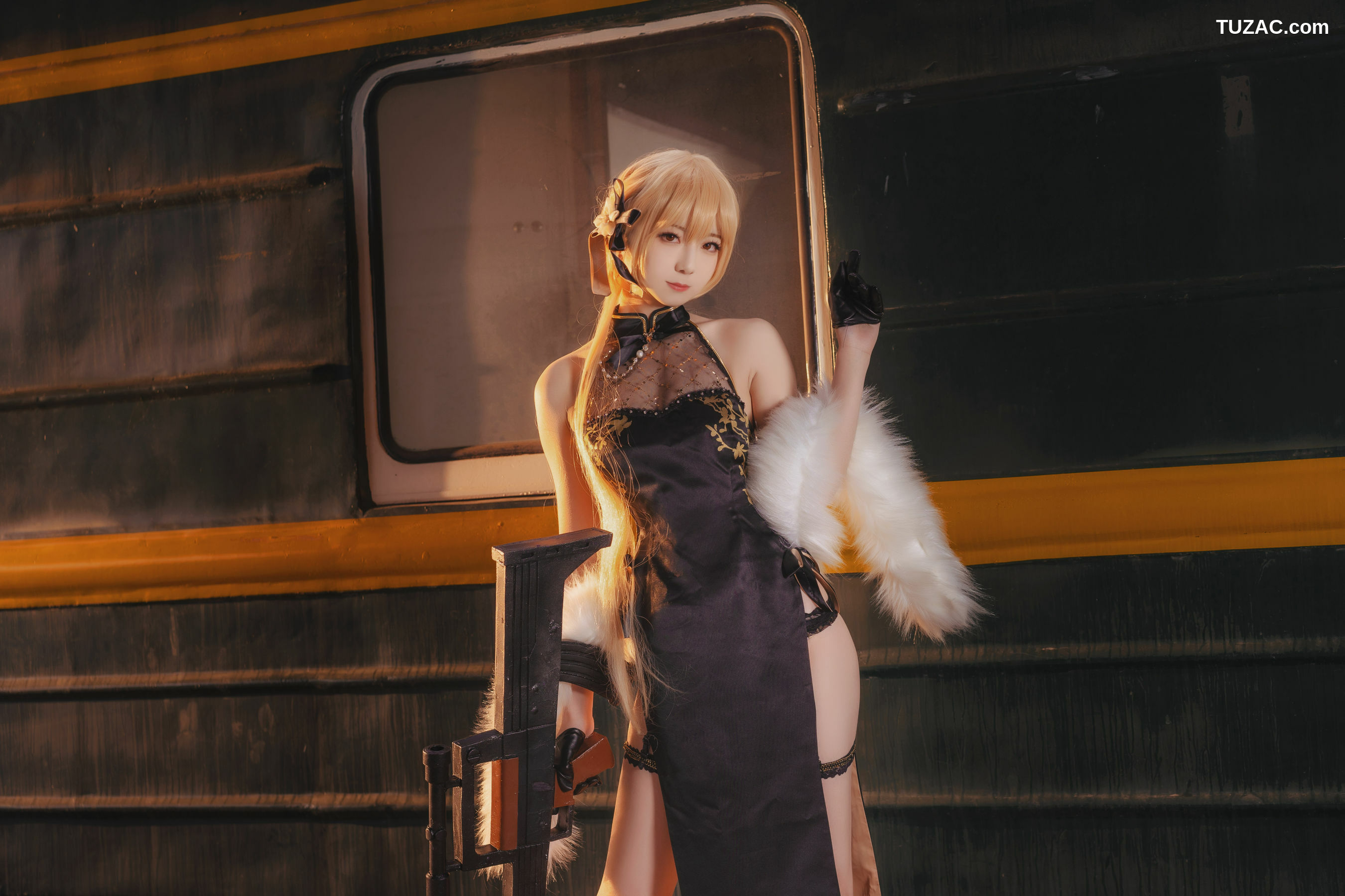 网络美女_Coser弥音音ww 《紫雨心》 写真集