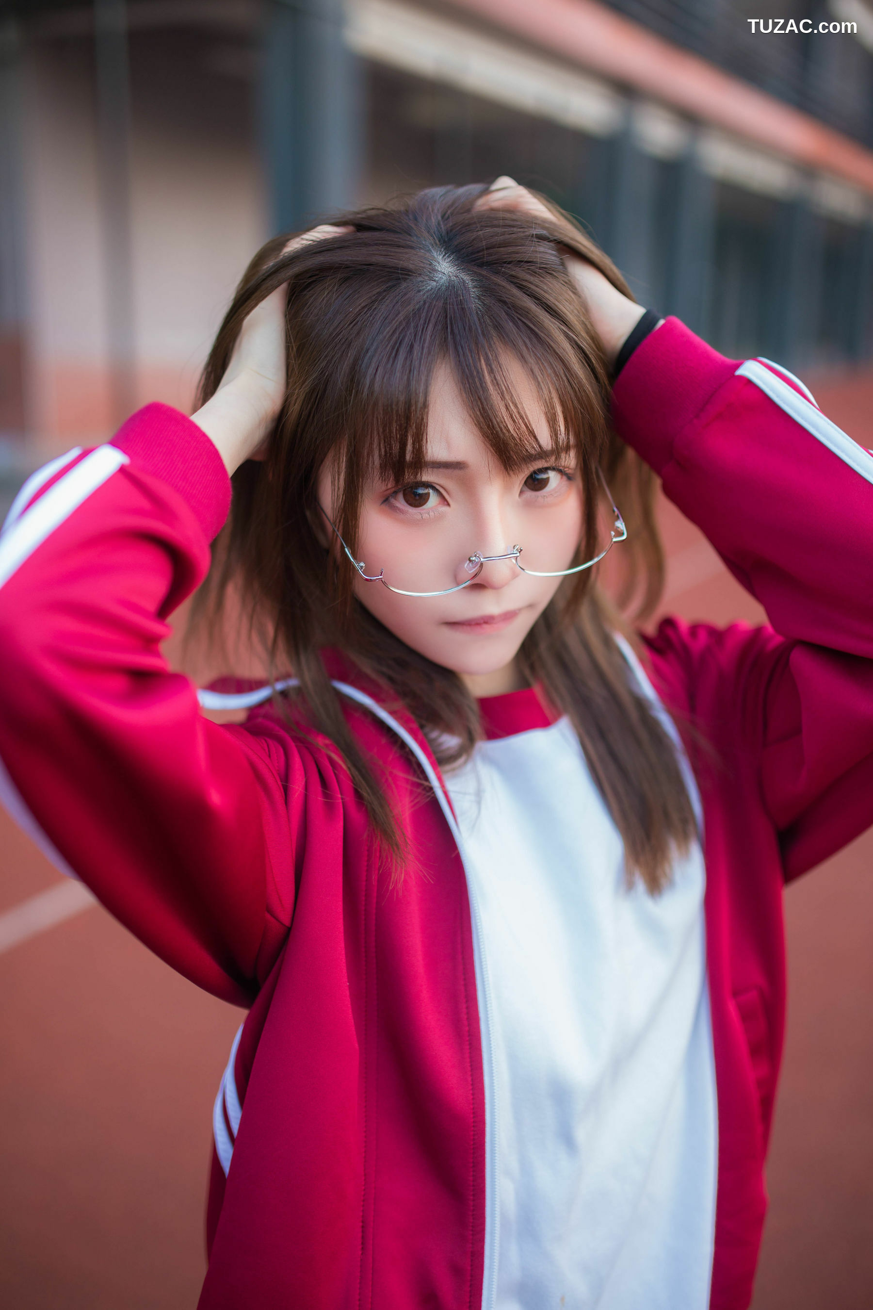 网络美女_Kitaro_绮太郎 《红色运动服女孩》 写真集