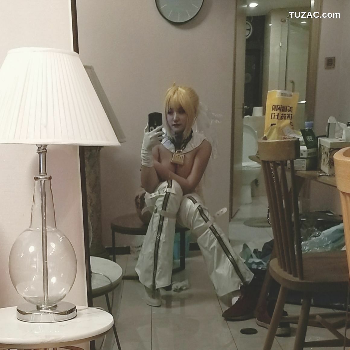 网络美女_夏鸽鸽不想起床 《尼禄花嫁》 写真集