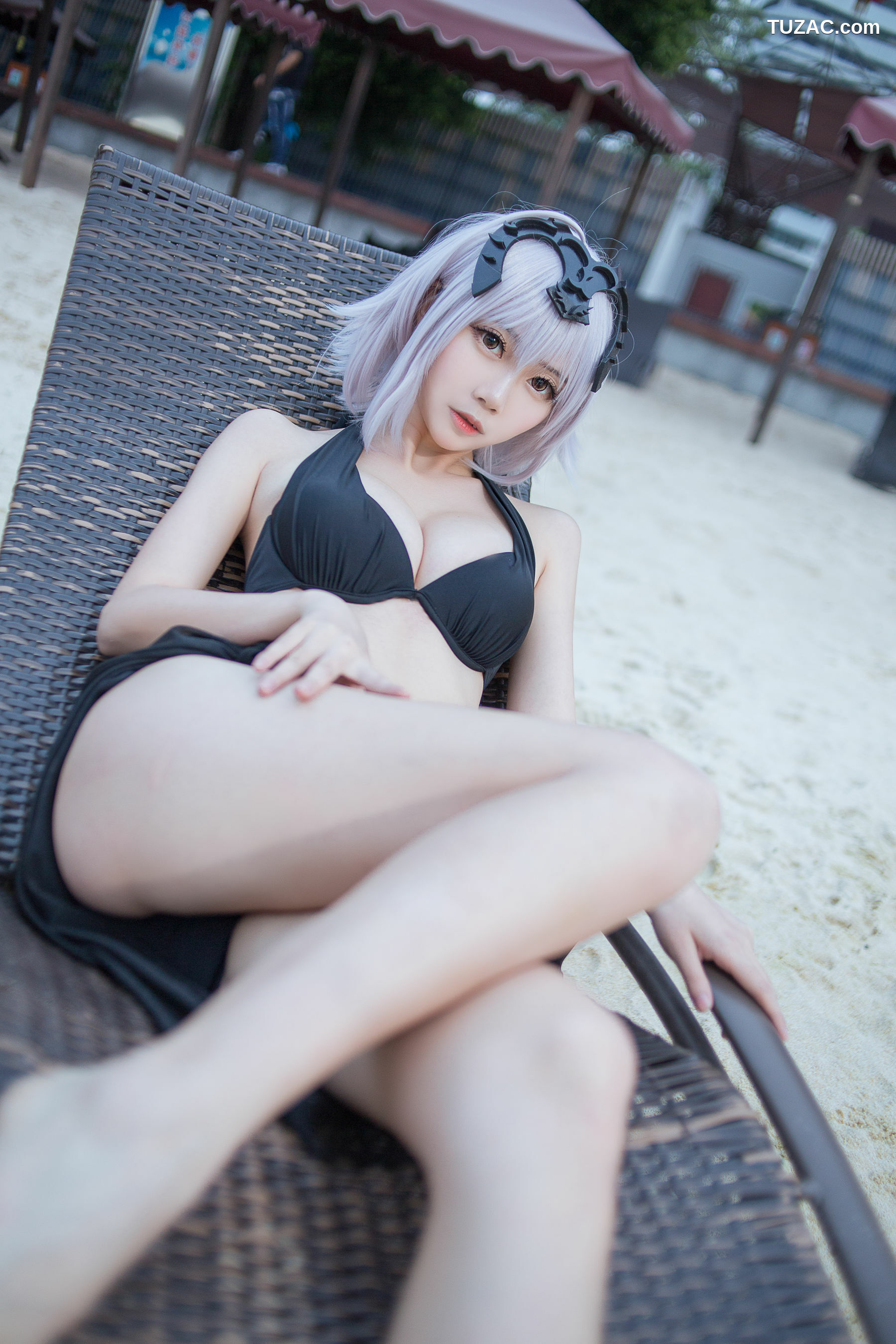 网络美女_鳗鱼霏儿&amp;大肉丸Amiee 《贞德》 写真集