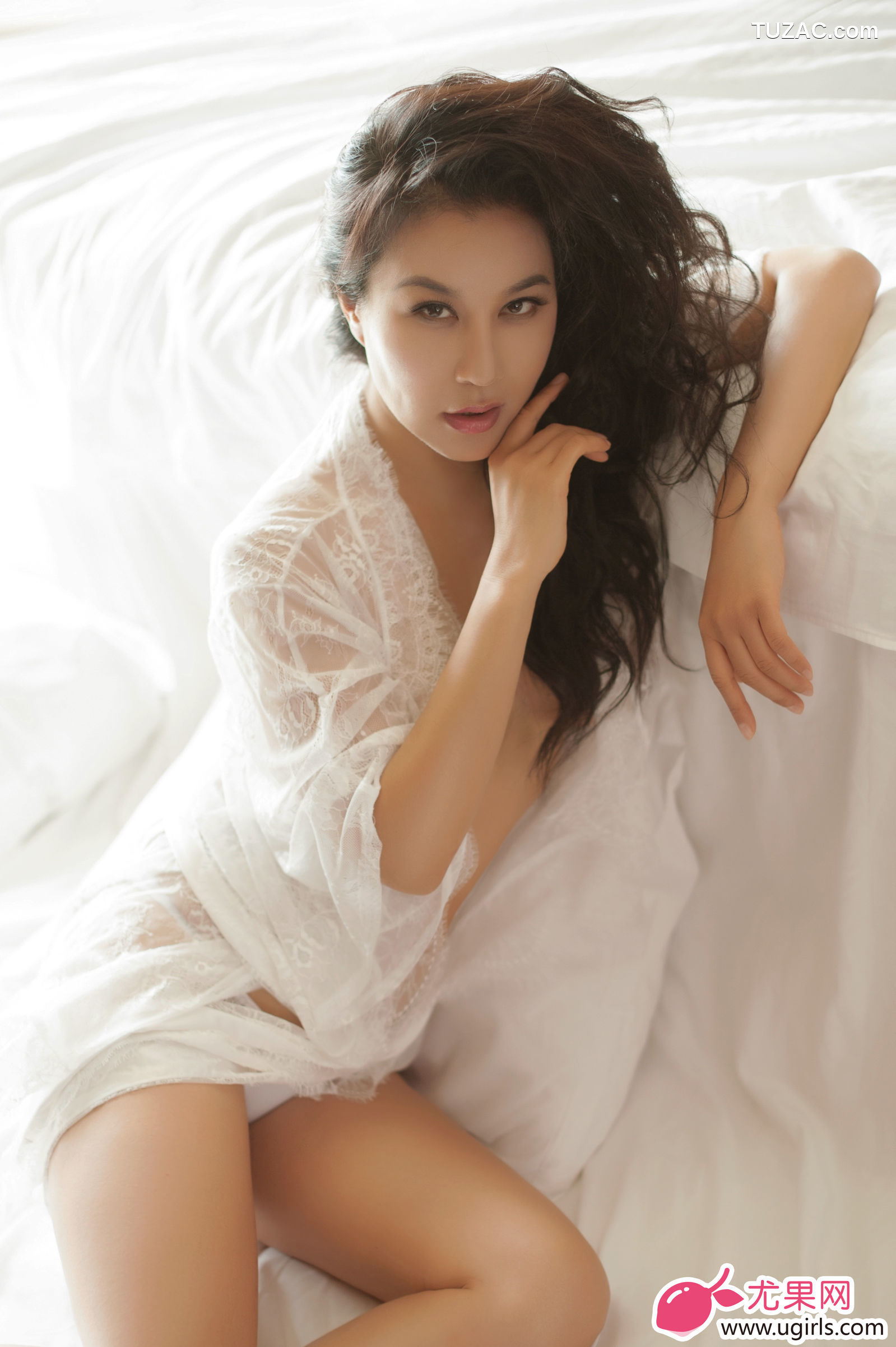 UGirls尤果网-U017-Anna-《人间胸器》-2014.05.23