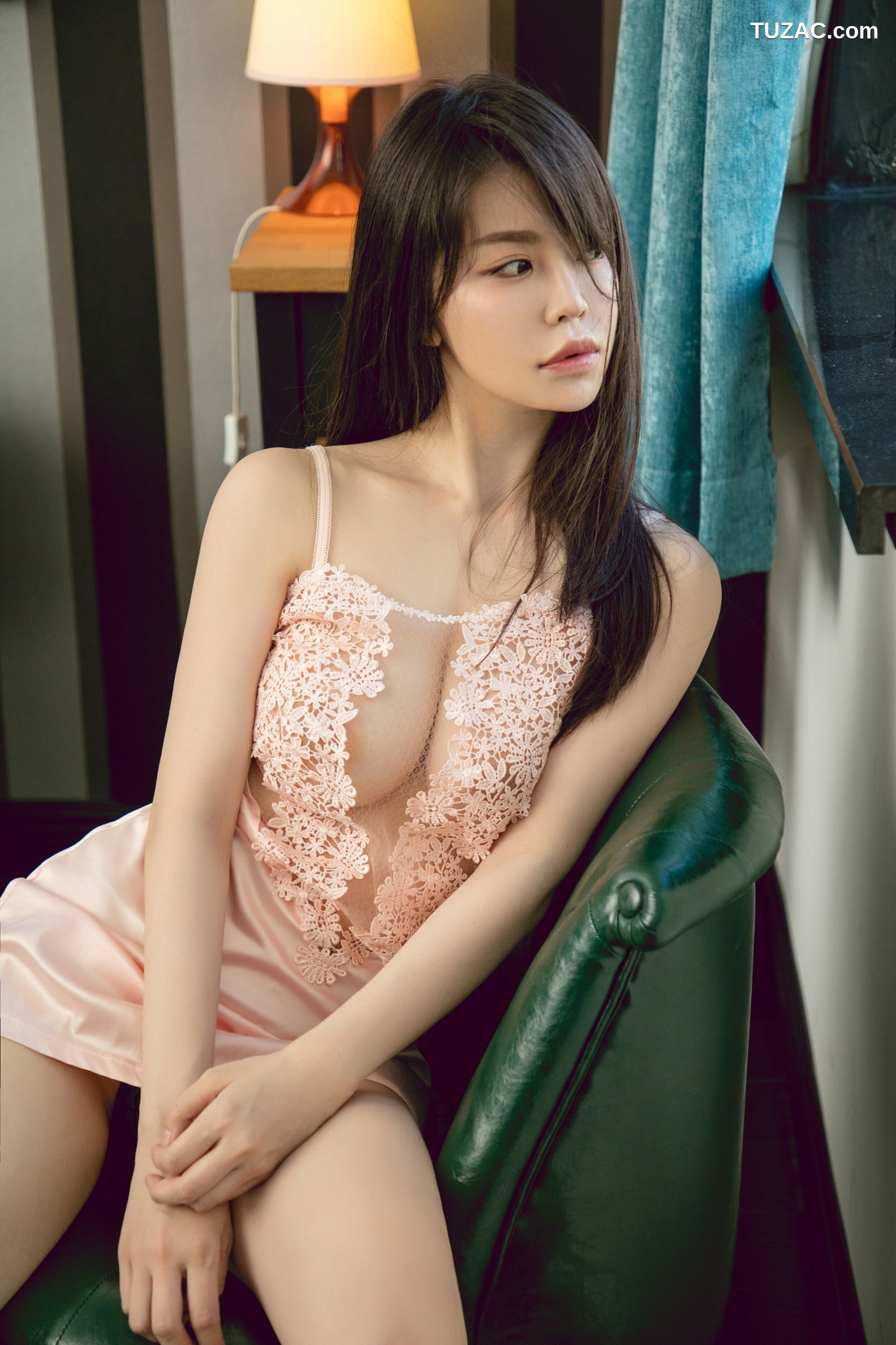 UGirls尤果网-U399-涉谷由里-《丰厚的福利》-2018.10.11