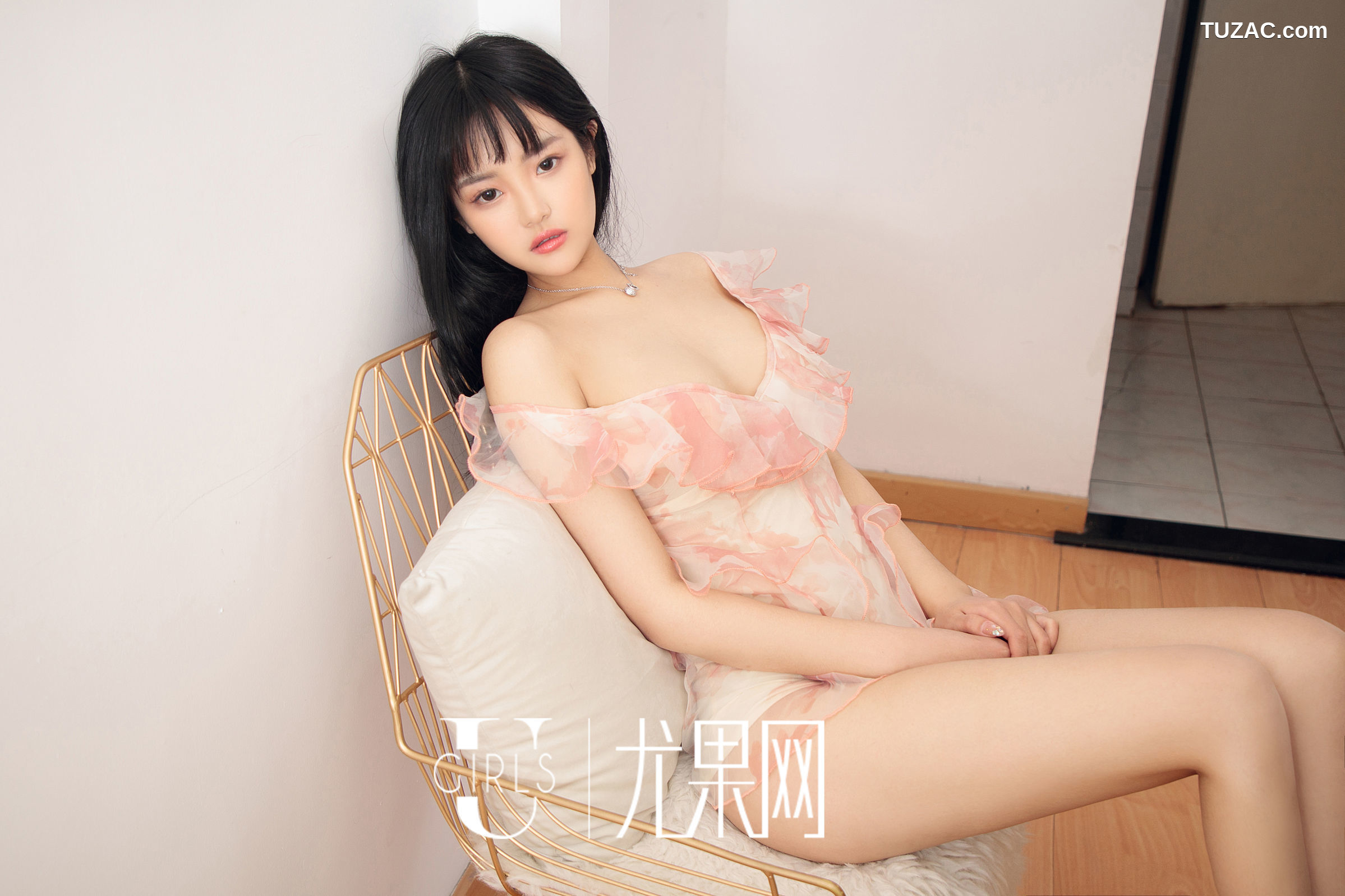 UGirls尤果网-U413-桃子-《害羞的诱惑》-2019.01.30