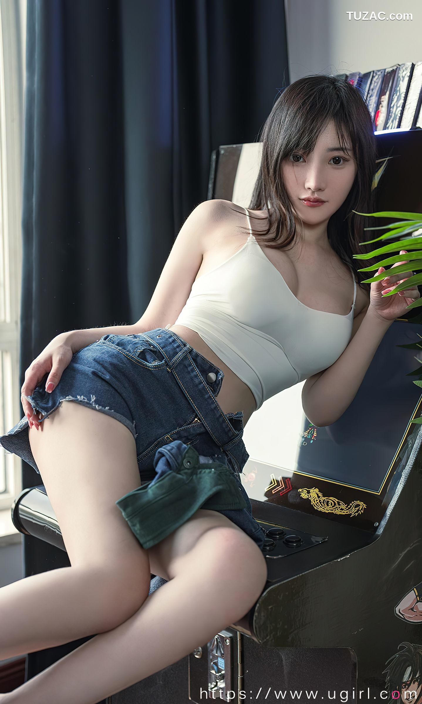 UGirlsApp尤果圈爱尤物-2376-西门小玉-《陪伴》