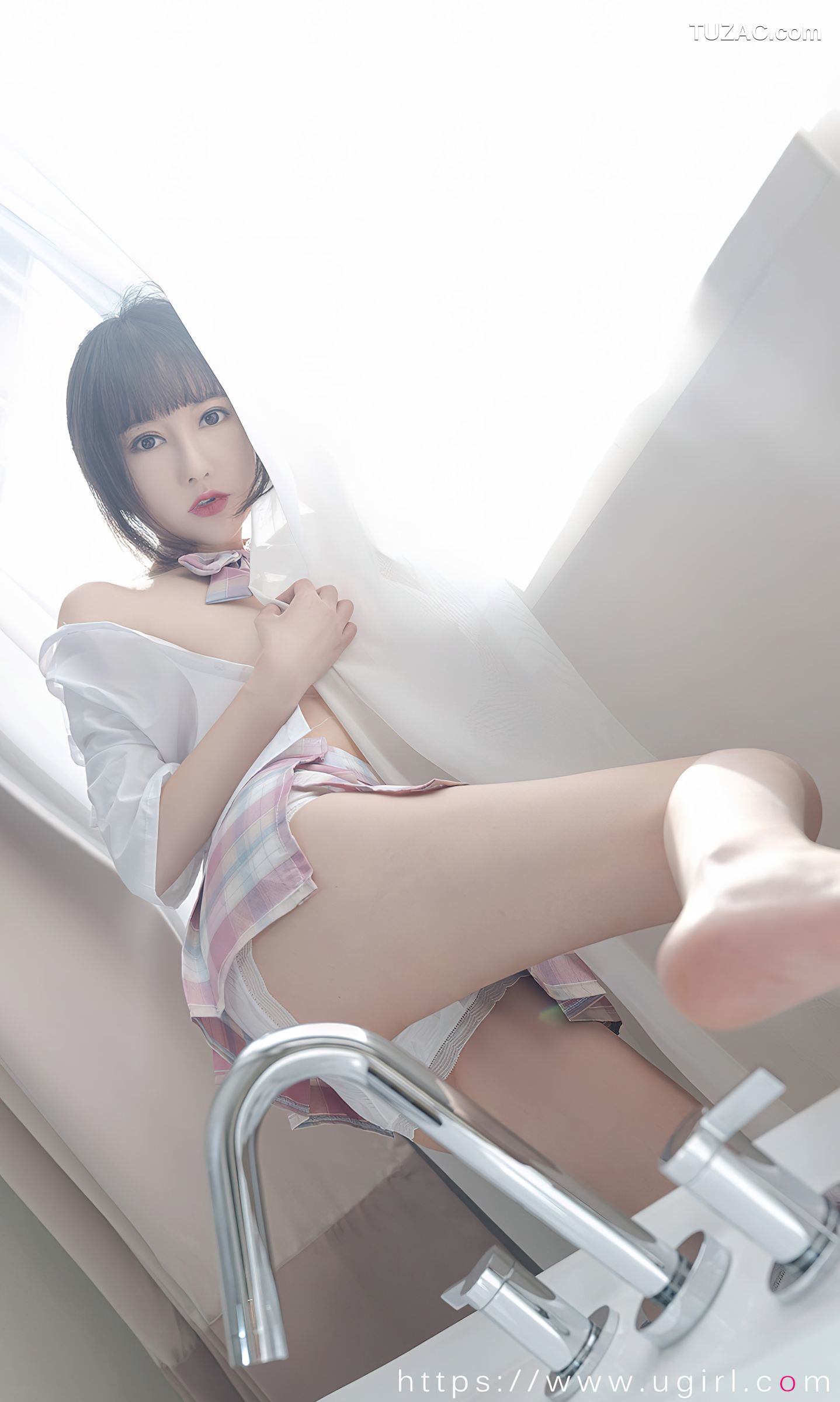UGirlsApp尤果圈爱尤物-2561-夏瑶-《夏之光的洗礼》