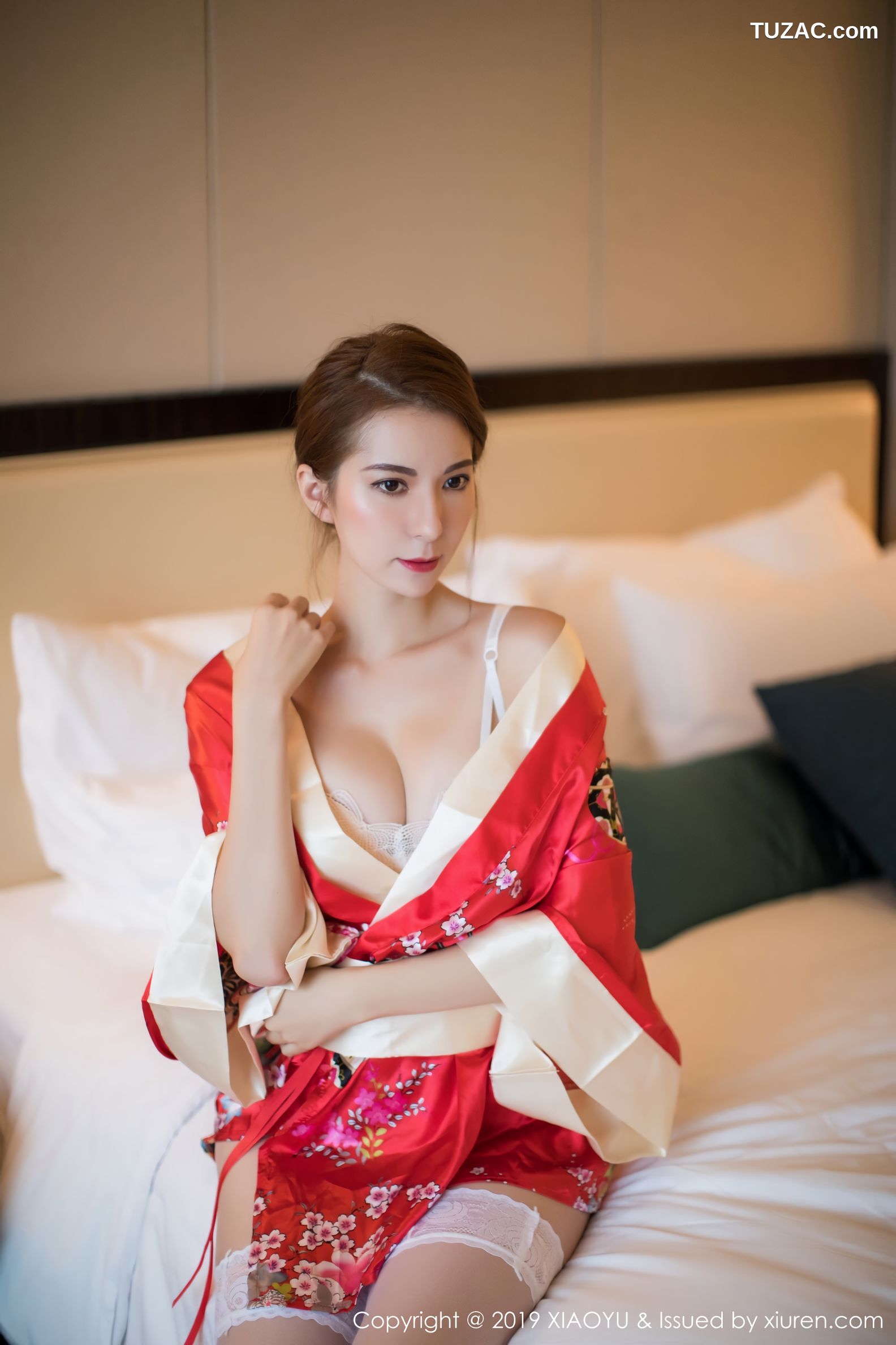 XiaoYu语画界-014-陈良玲carry-《性感的和服-蕾丝美腿私房魅惑》-2019.01.29