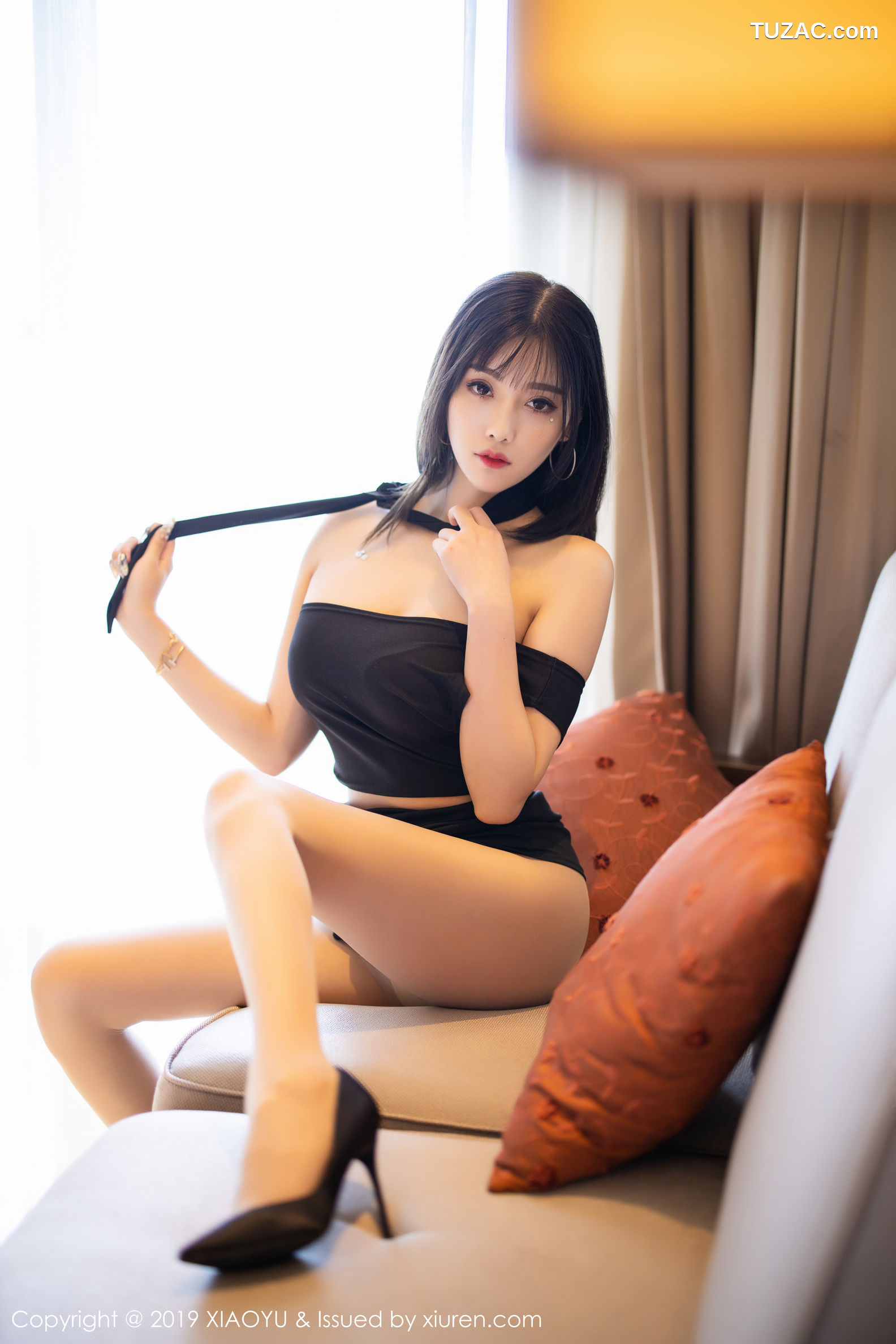 XiaoYu语画界-134-杨晨晨-《黑丝内衣的魅惑与丝袜的朦胧诱惑》-2019.08.16