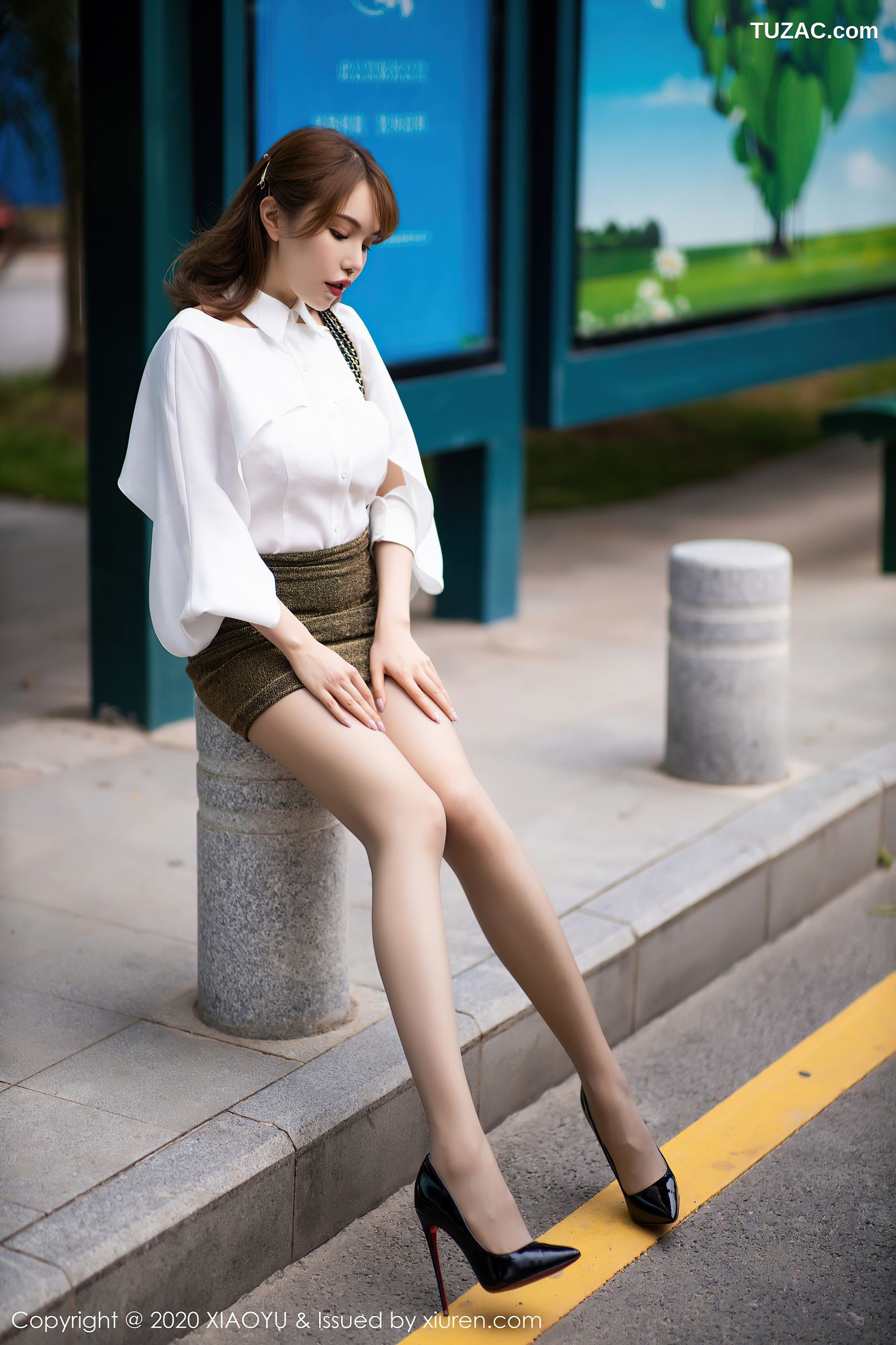 XiaoYu语画界-382-黄楽然-《时尚与性感魅力兼具的车拍系列》-2020.10.09