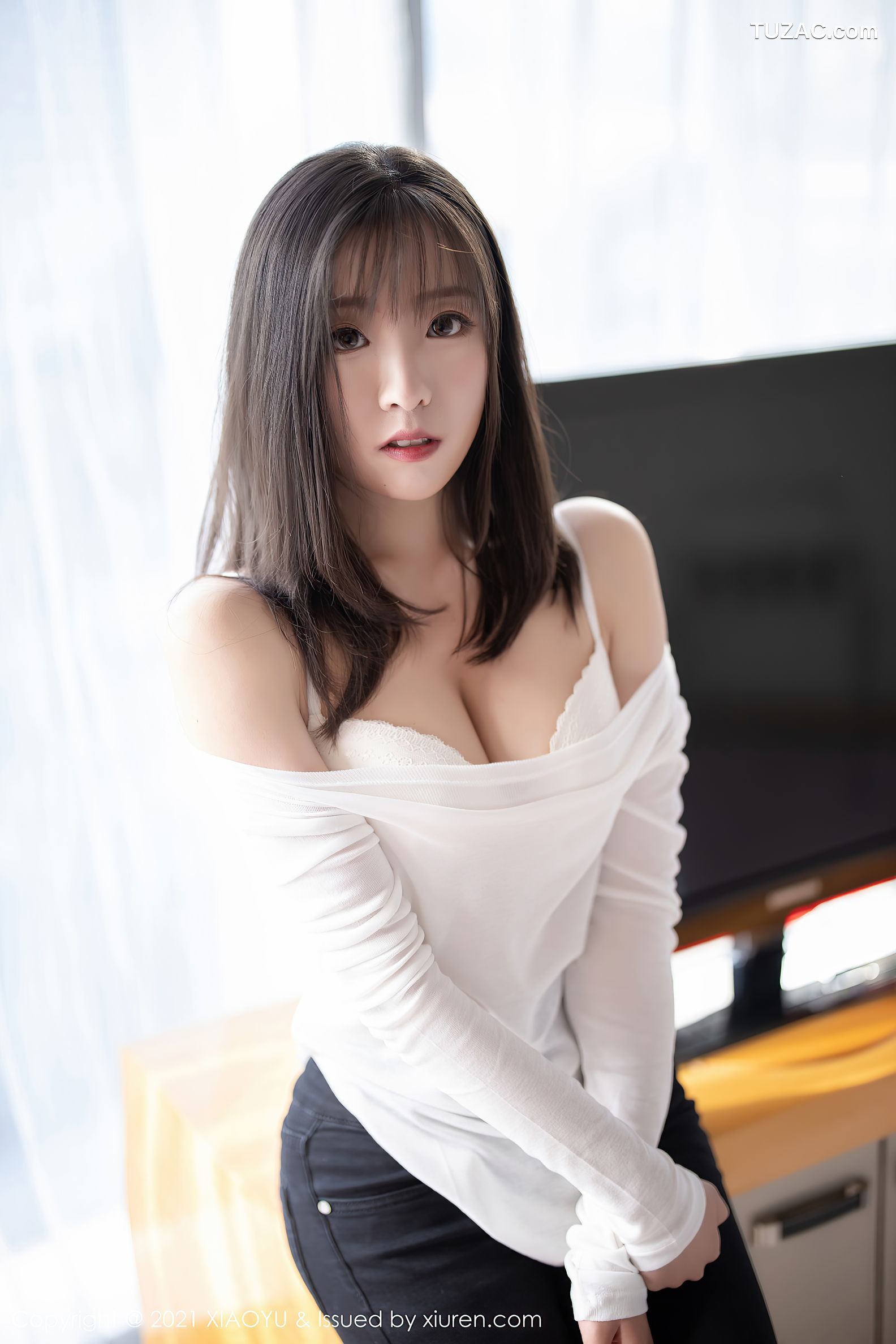 XiaoYu语画界-458-蜜桃酱-紧身牛仔裤肉丝-2021.01.25