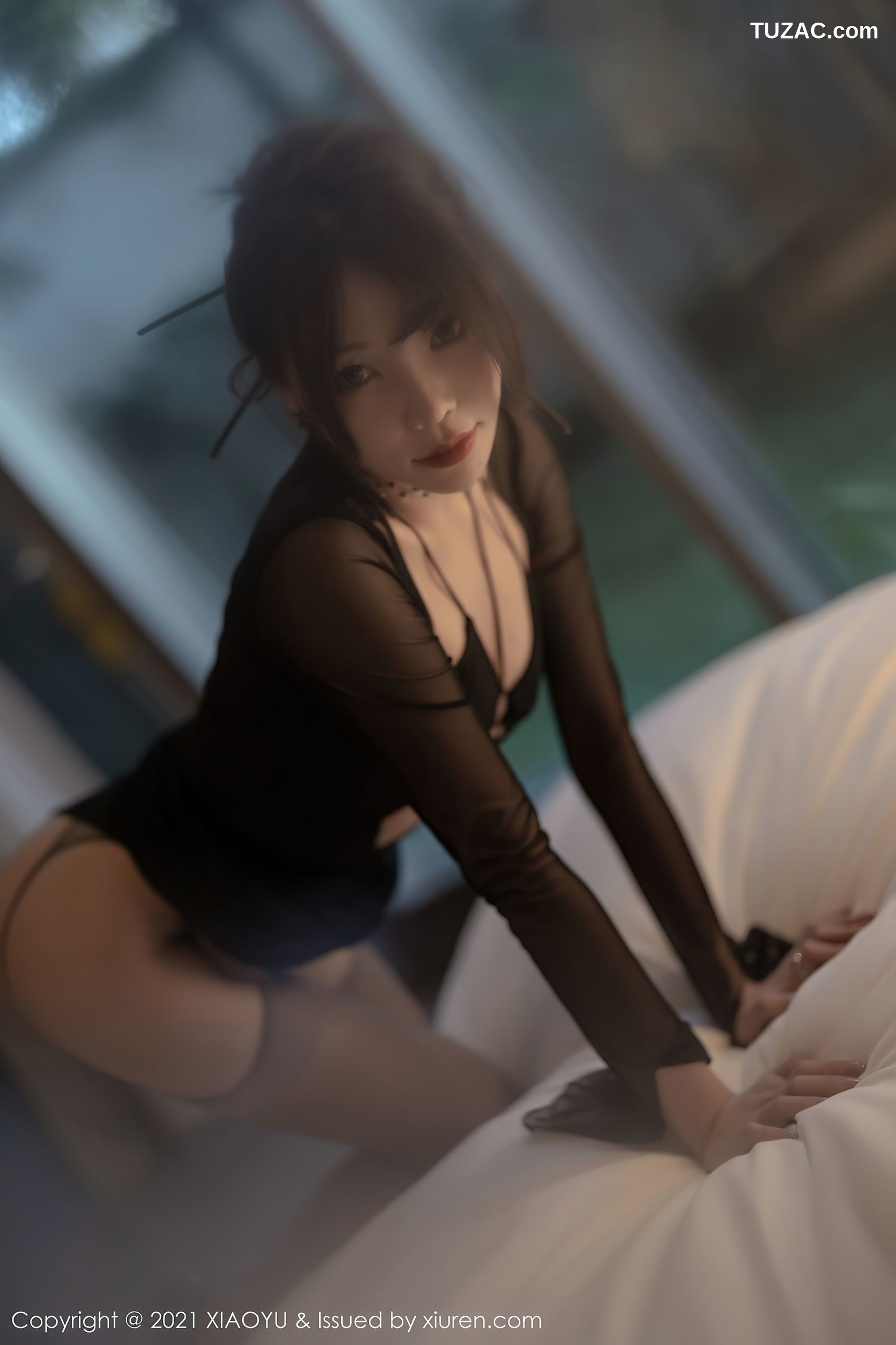 XiaoYu语画界-581-芝芝-森系朦胧主题黑色服饰黑丝吊带袜-2021.07.29