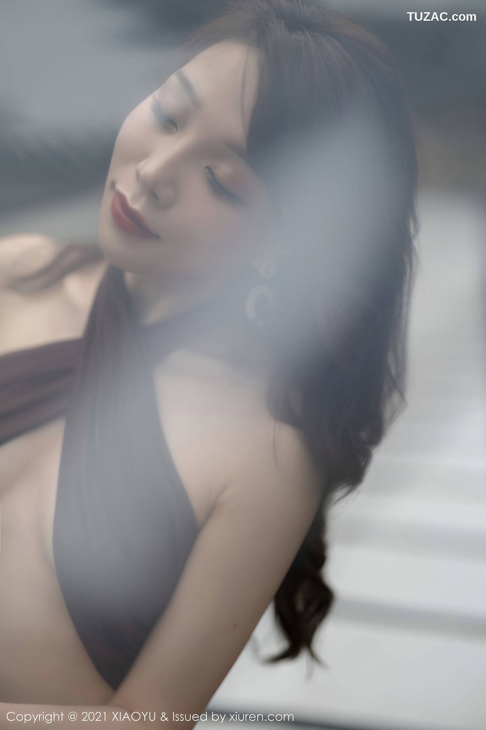 XiaoYu语画界-601-芝芝-礼裙丁字裤黑丝吊带袜-2021.08.26