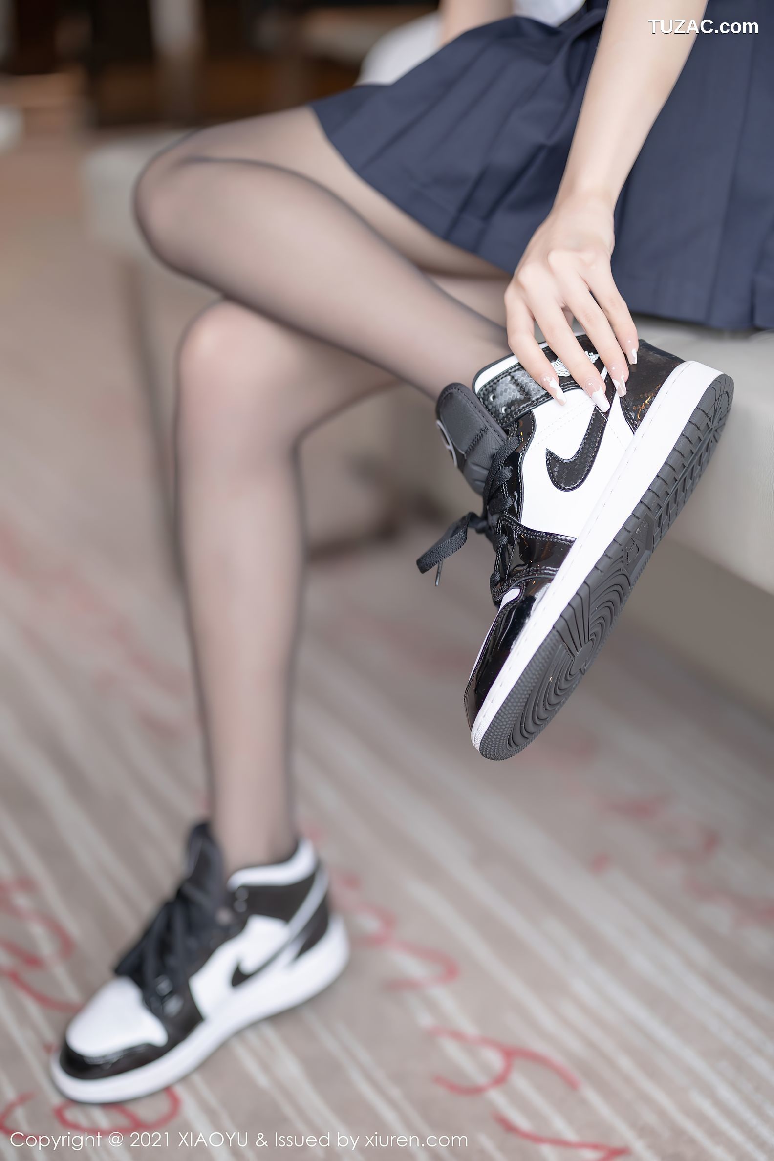 XiaoYu语画界-623-林星阑-JK制服黑丝裤袜-2021.09.27