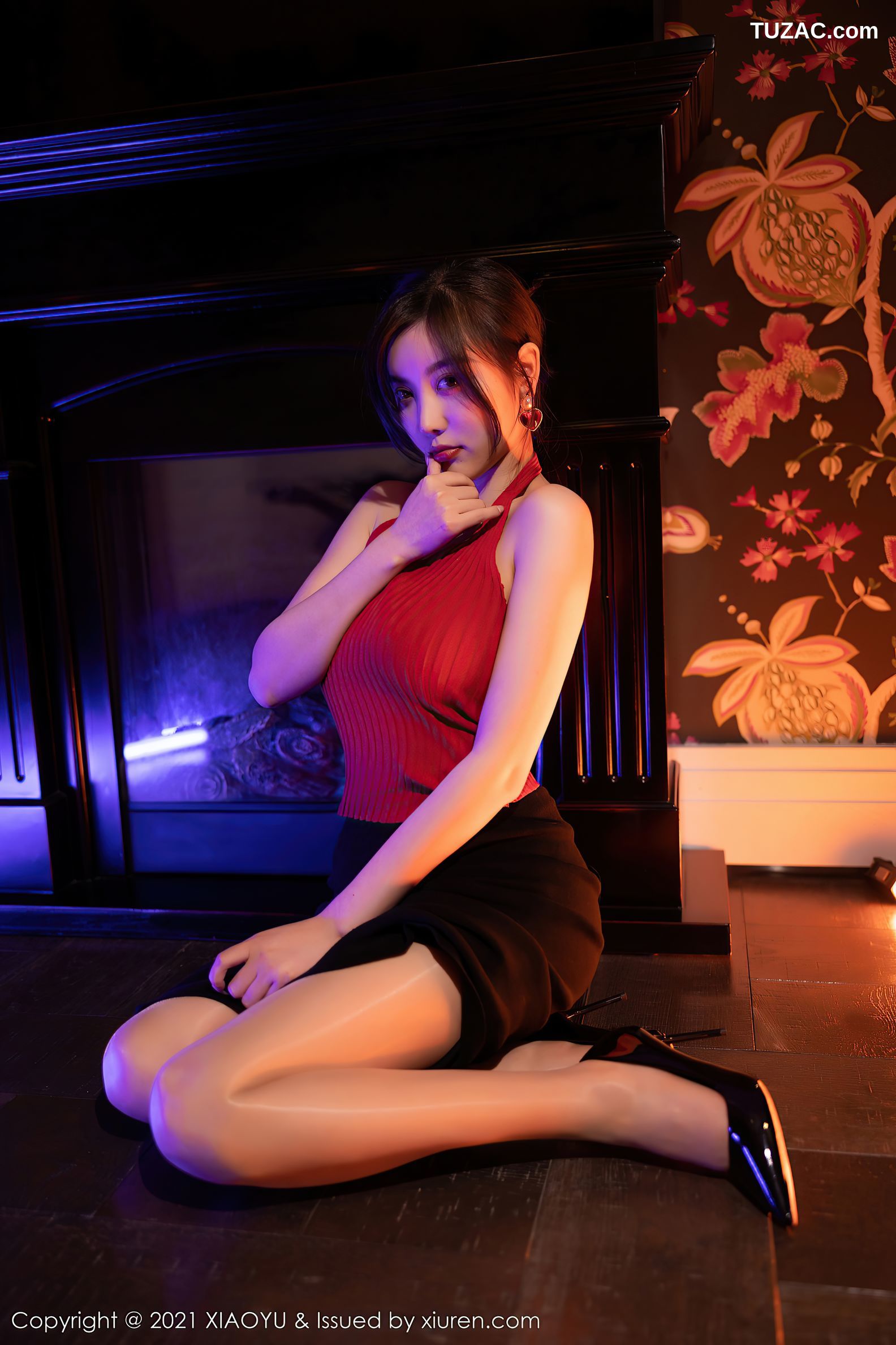 XiaoYu语画界-670-杨晨晨Yome-低胸上衣肉丝裤袜-2021.12.07