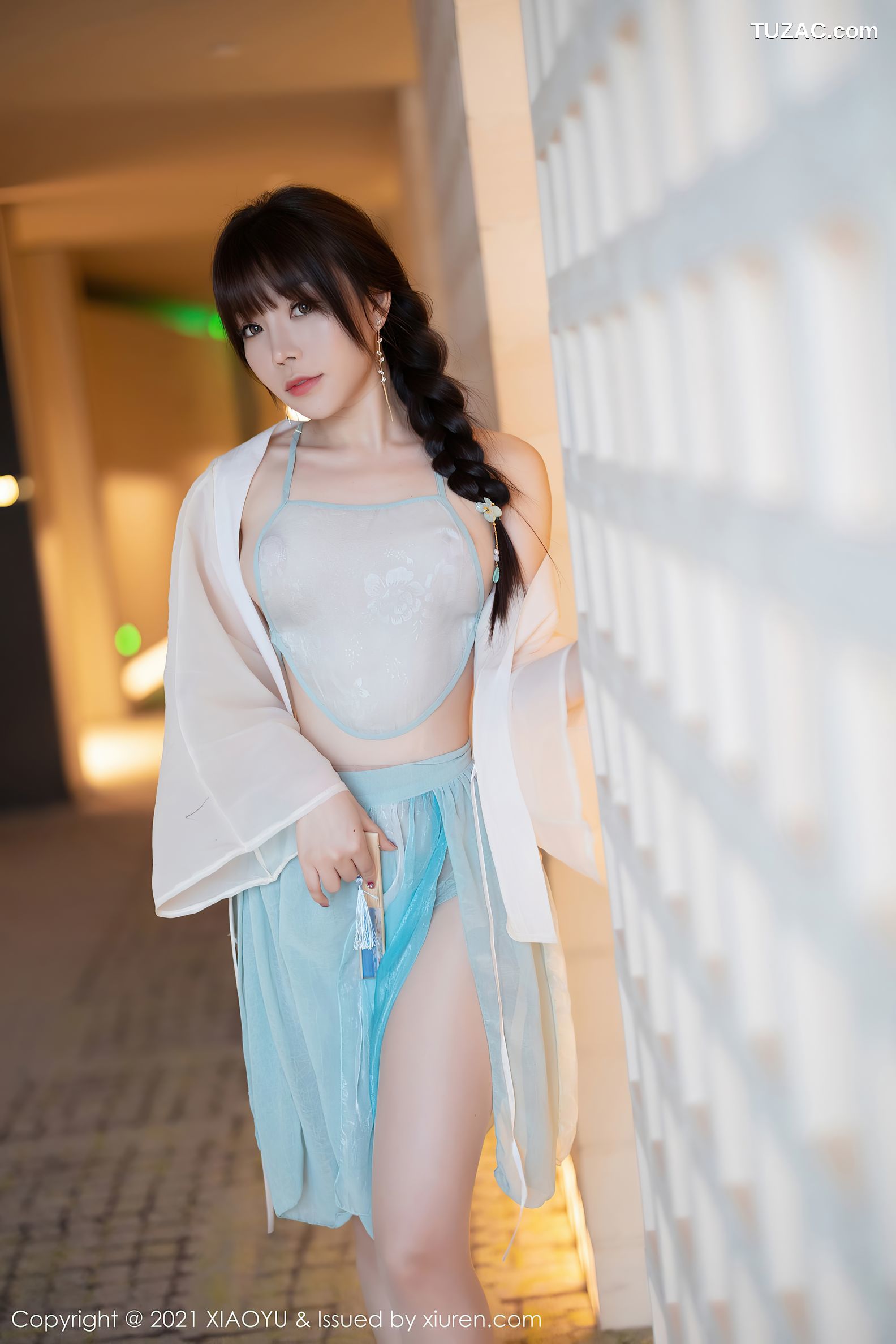 XiaoYu语画界-679-芝芝Booty-古韵着装超薄肉丝火辣身材-2021.12.20